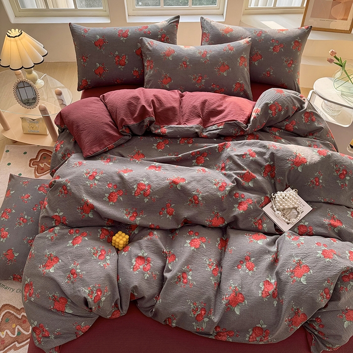 91家纺网 家纺一手货源 找家纺 悠米悠家 2026新款亲肤舒适木棉双层纱印花四件套 绯烟絮语