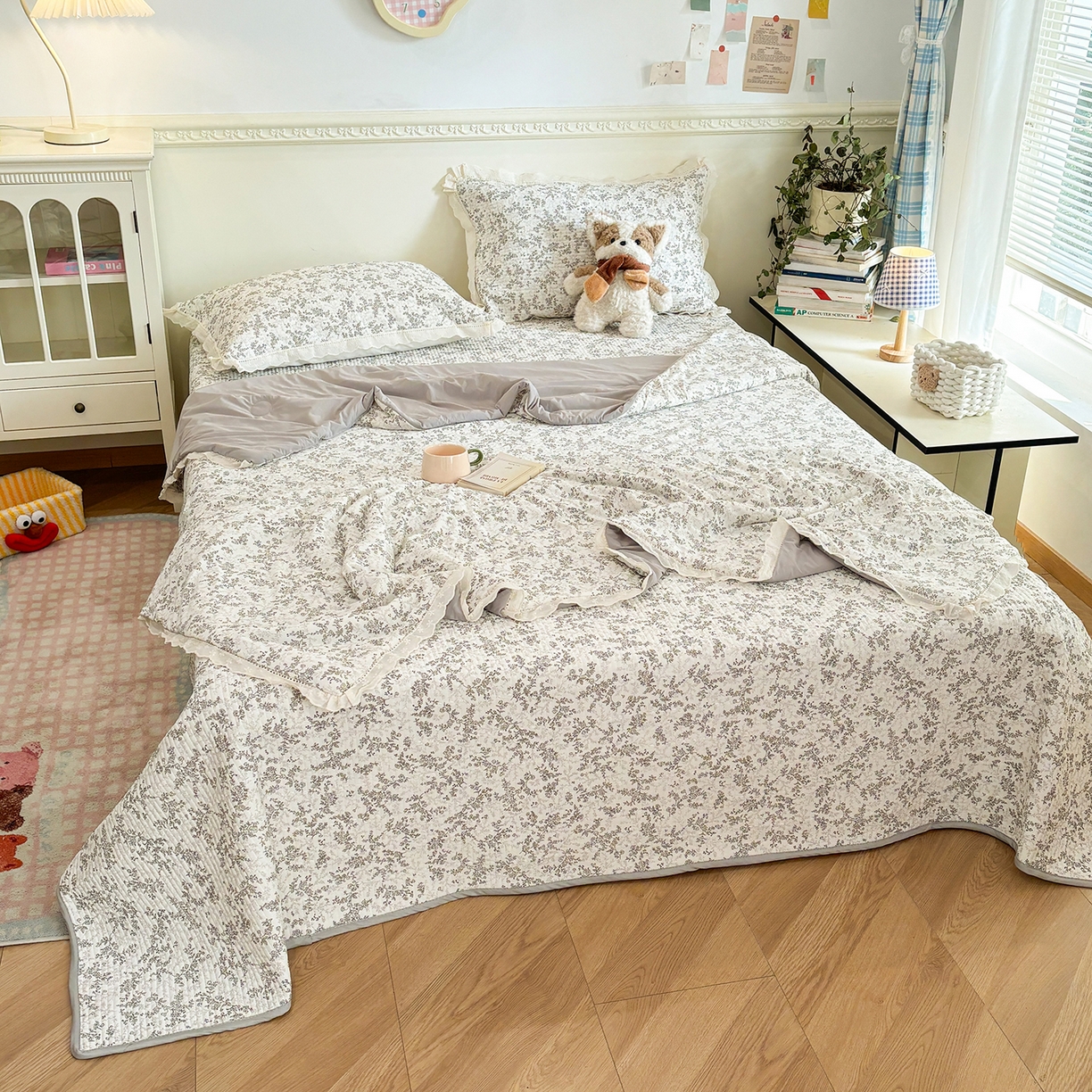 91家纺网 家纺一手货源 找家纺 优悦生活馆 2026新款花边款锦氨凉感丝夏被 素锦