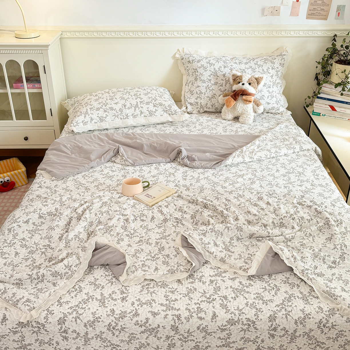 91家纺网 家纺一手货源 找家纺 优悦生活馆 2026新款花边款锦氨凉感丝夏被 素锦