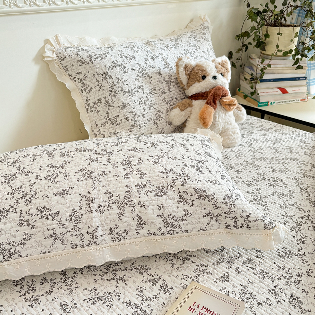 91家纺网 家纺一手货源 找家纺 优悦生活馆 2026新款花边款锦氨凉感丝夏被 素锦