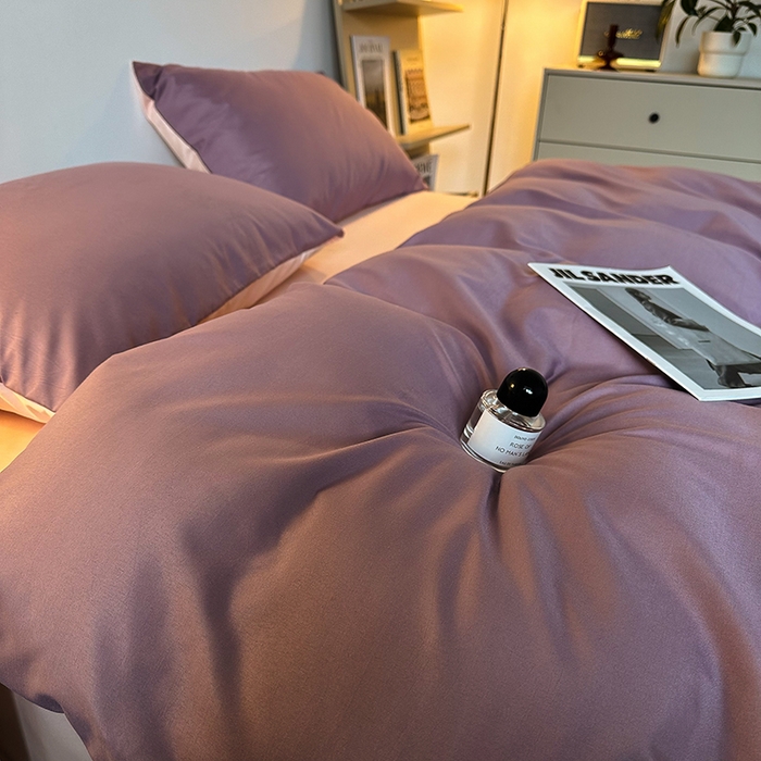 91家纺网 家纺一手货源 找家纺 缦绣阁家纺  2026新款夏季轻奢水洗冰丝四件套真丝简约纯色被罩被套学生宿舍三件套-洛可可系列 洛可可-浅紫+粉