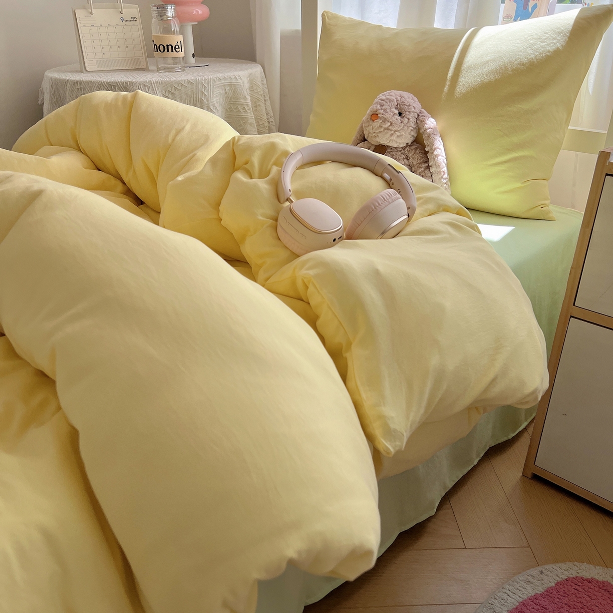 91家纺网 家纺一手货源 找家纺 缦绣阁家纺 2026新款亲肤水洗棉纯色四件套床单被罩被套单件学生宿舍上下铺单人三件套 奶黄果绿