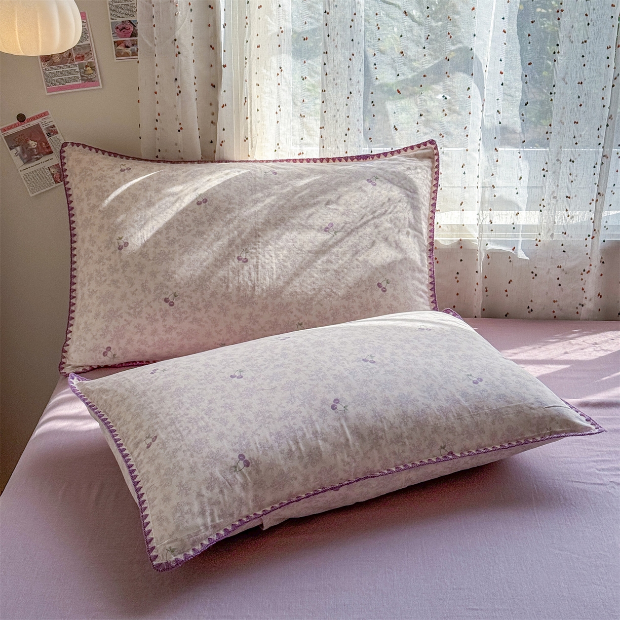 91家纺网 家纺一手货源 找家纺 被窝家纺 2026春夏新款贝壳边全棉双层纱大豆夏凉被空调被夏被四件套 车厘子