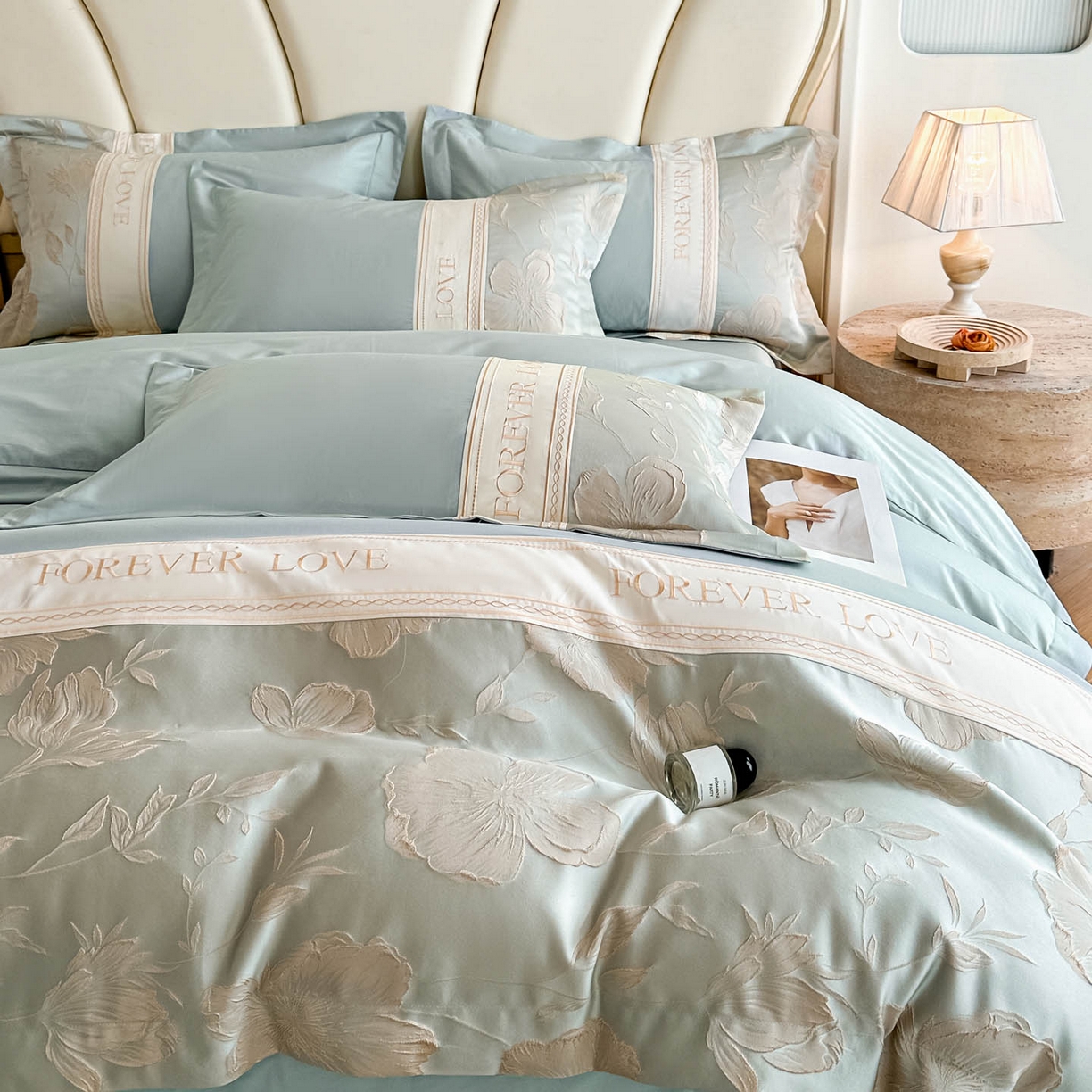 91家纺网 家纺一手货源 找家纺 犇牛仓储供应链 2026春夏新款浮雕刺绣四件套-浮光韵梦 浮光韵梦-新芽兰