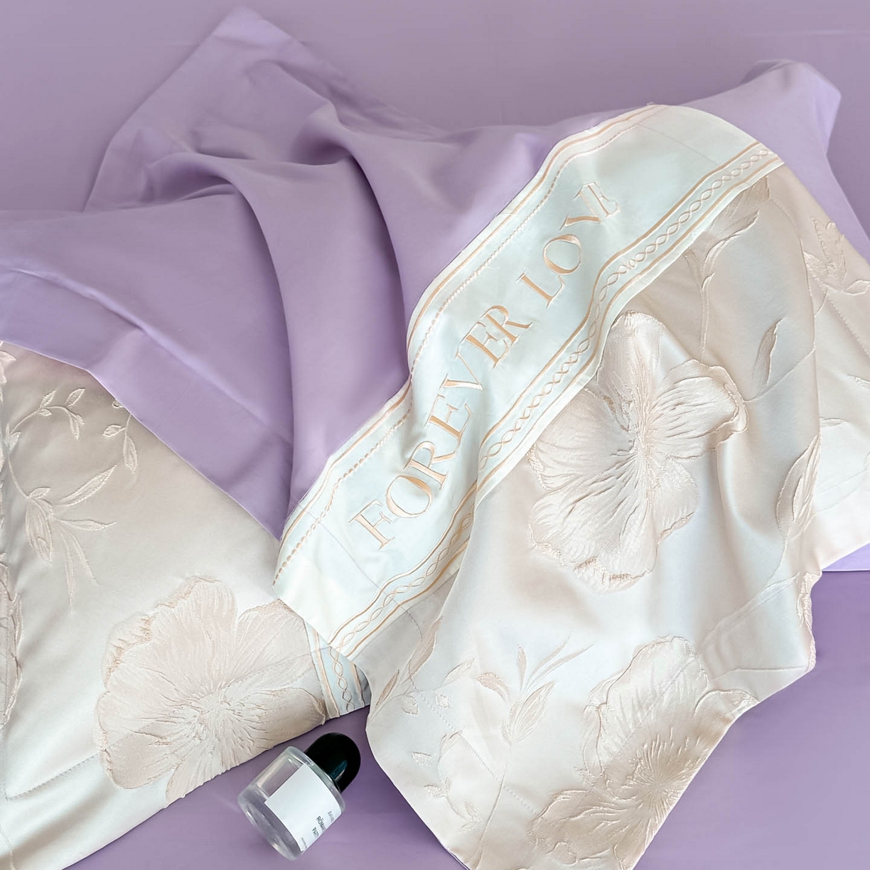 91家纺网 家纺一手货源 找家纺 犇牛仓储供应链 2026春夏新款浮雕刺绣四件套-浮光韵梦 浮光韵梦-星月紫