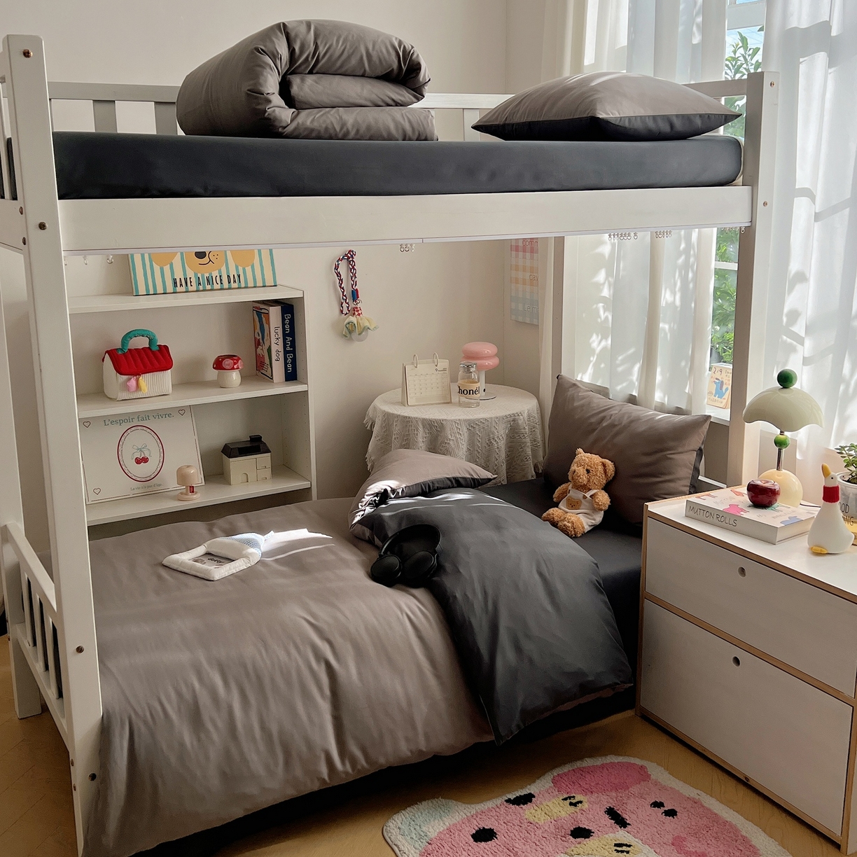 91家纺网 家纺一手货源 找家纺 缦绣阁家纺 2026新款亲肤水洗棉纯色四件套床单被罩被套单件学生宿舍上下铺单人三件套 浅灰深灰