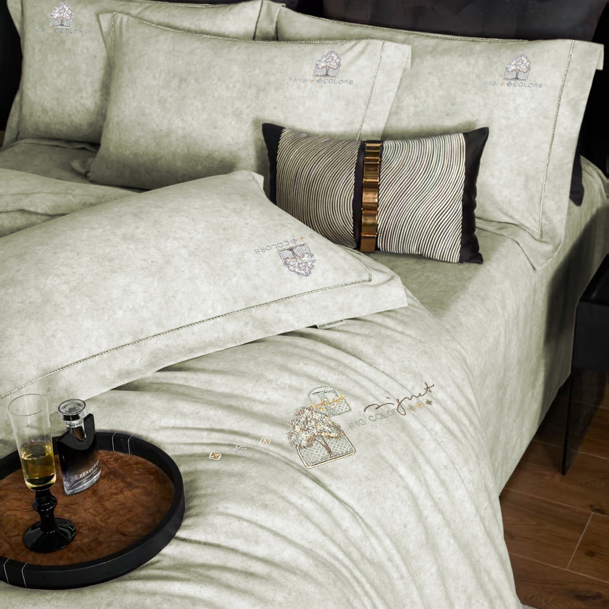 91家纺网 家纺一手货源 找家纺 玖玖爱家纺 2026新款波尔卡全棉全工艺AB版刺绣四件套 浅绿