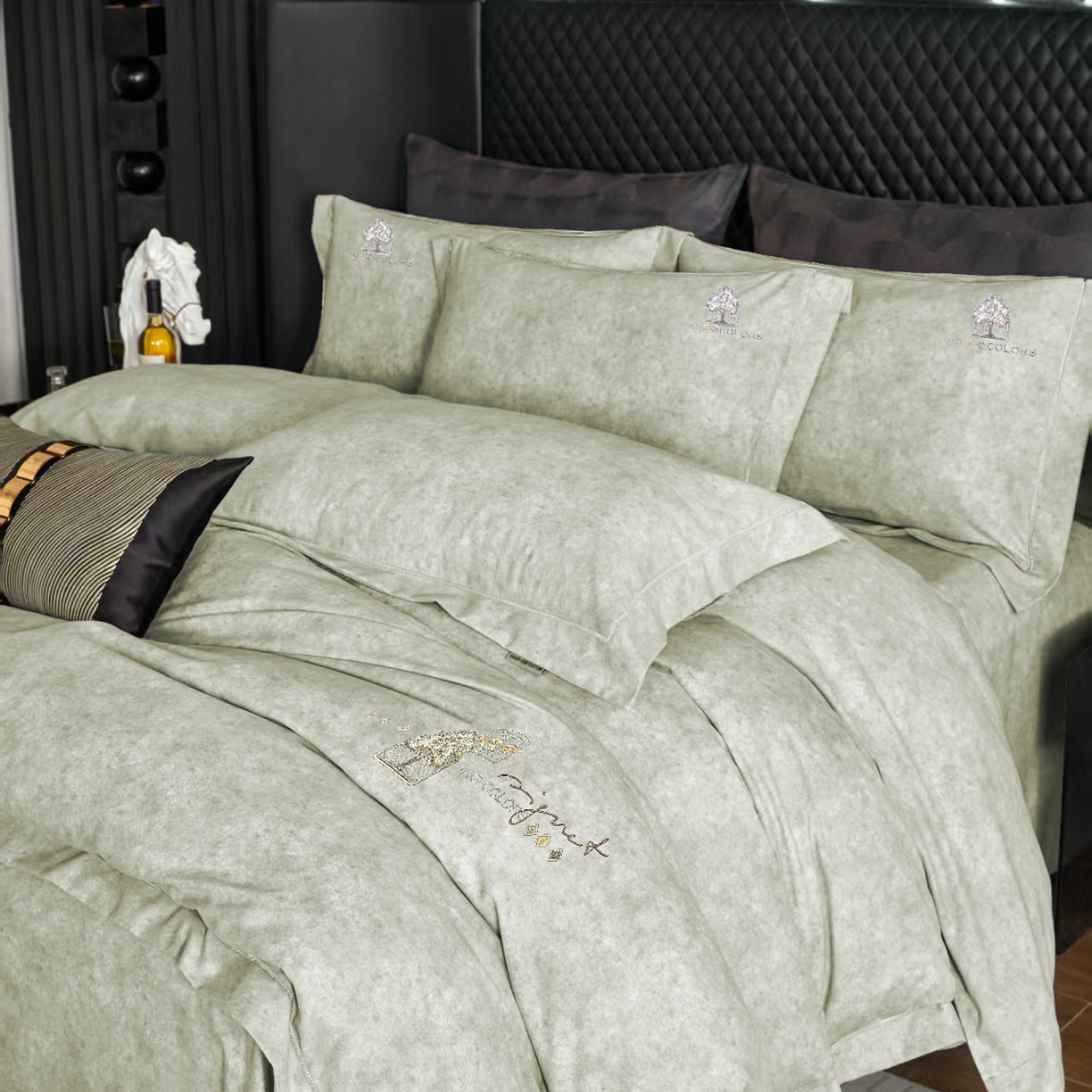 91家纺网 家纺一手货源 找家纺 玖玖爱家纺 2026新款波尔卡全棉全工艺AB版刺绣四件套 浅绿