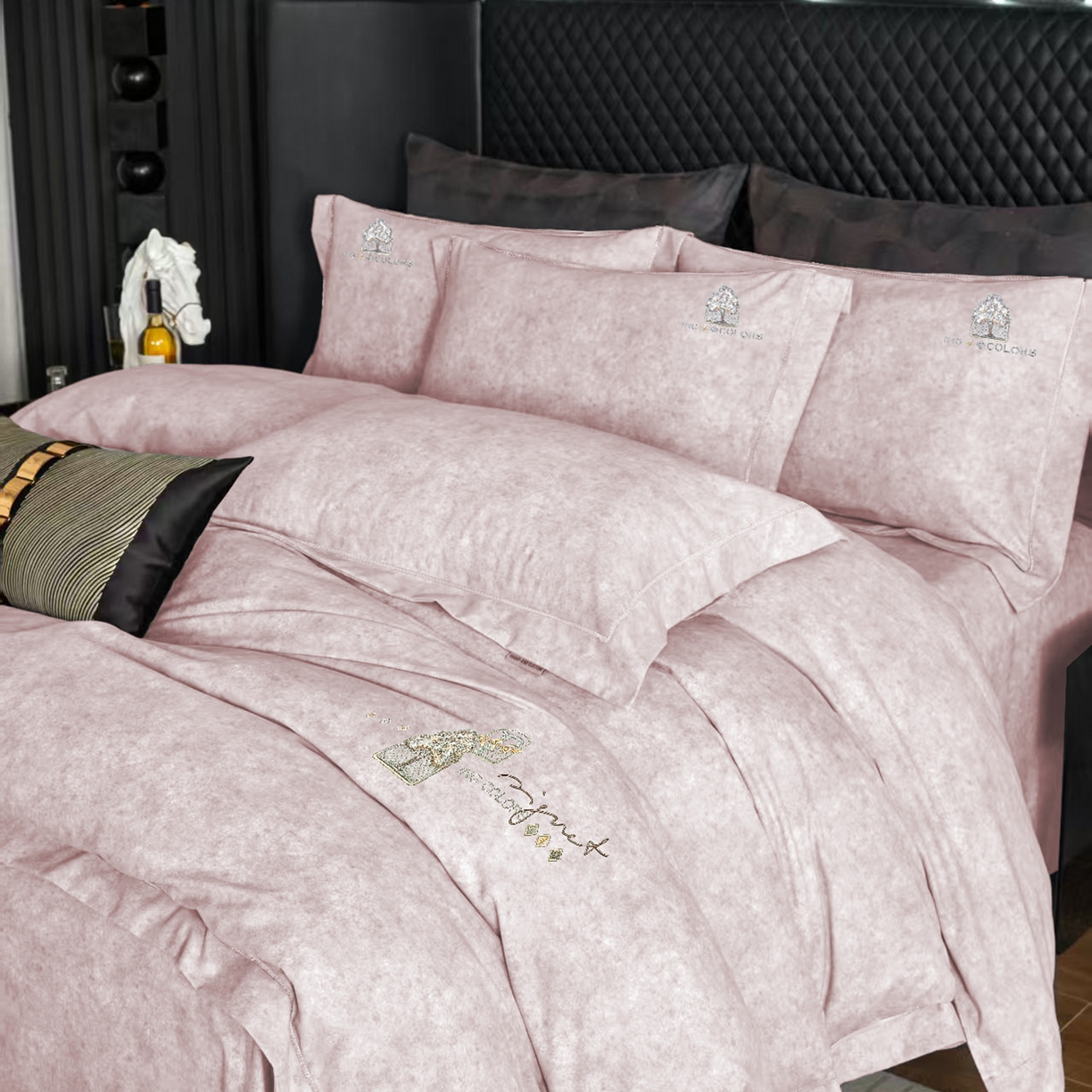 91家纺网 家纺一手货源 找家纺 （总）玖玖爱家纺 2026新款波尔卡全棉全工艺AB版刺绣四件套