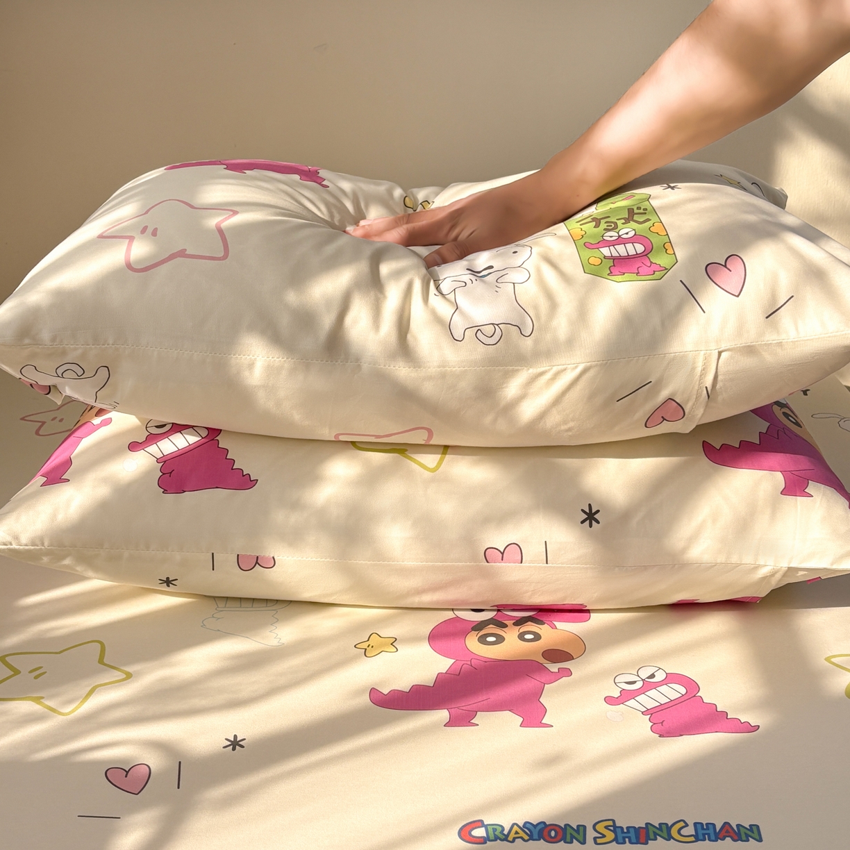 91家纺网 家纺一手货源 找家纺 居眠 2026新款全棉纯棉印花单层蜡笔小新单枕套枕套单件 百变小新