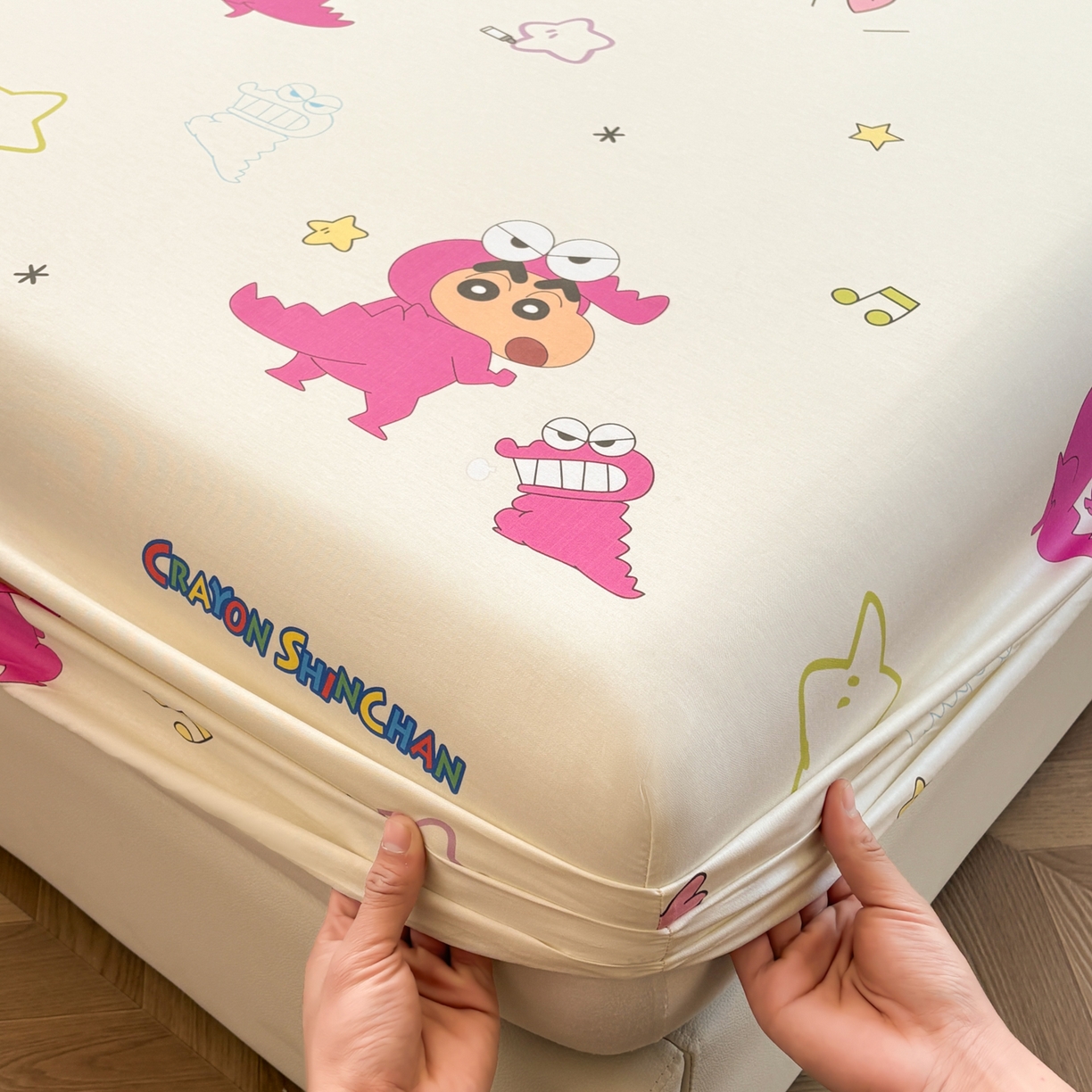 91家纺网 家纺一手货源 找家纺 居眠 2026新款全棉纯棉印花单层蜡笔小新单床笠床笠单件 百变小新