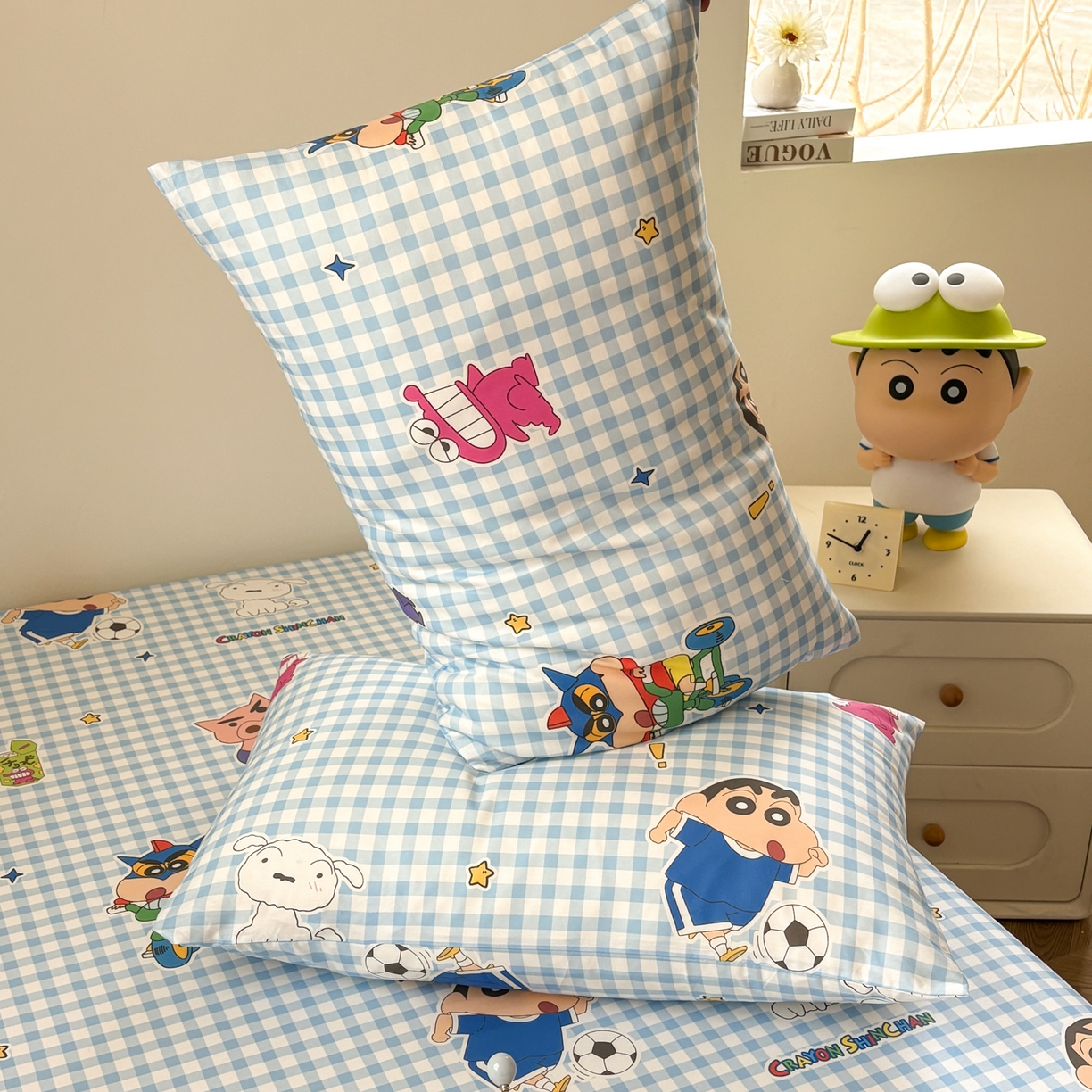 91家纺网 家纺一手货源 找家纺 居眠 2026新款全棉纯棉印花单层蜡笔小新单床笠床笠单件 蓝格小新