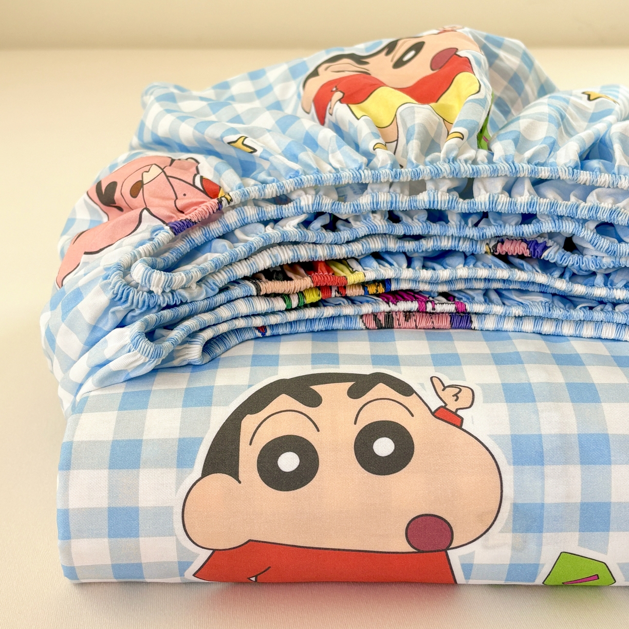 91家纺网 家纺一手货源 找家纺 居眠 2026新款全棉纯棉印花单层蜡笔小新单床笠床笠单件 蓝格小新