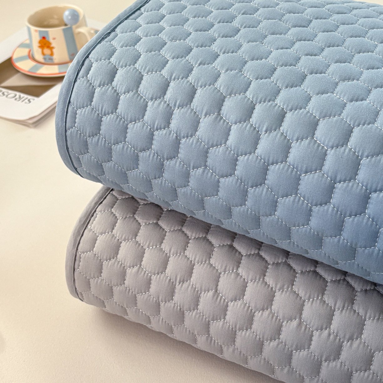 91家纺网 家纺一手货源 找家纺 居眠 2026新款微笑全棉夹棉单床笠床笠单件 组合图仅供展示-不可下单