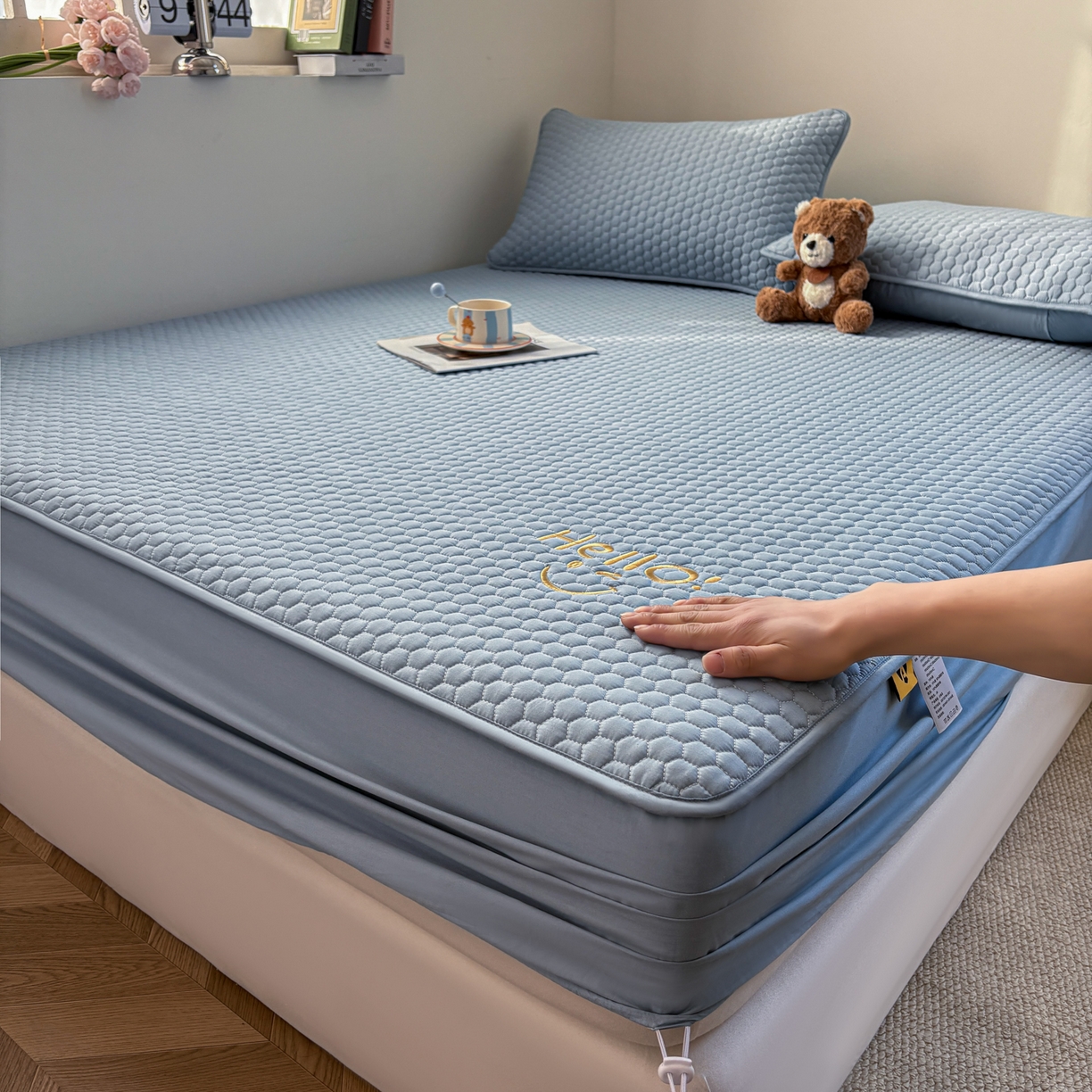 91家纺网 家纺一手货源 找家纺 居眠 2026新款微笑全棉夹棉单床笠床笠单件 微笑-蓝色