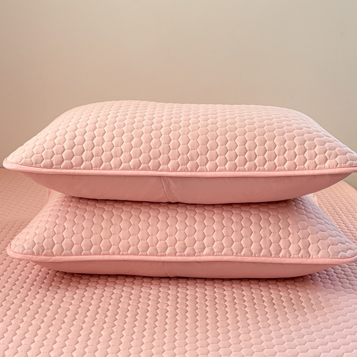 91家纺网 家纺一手货源 找家纺 居眠 2026新款微笑全棉夹棉单床笠床笠单件 微笑-粉色