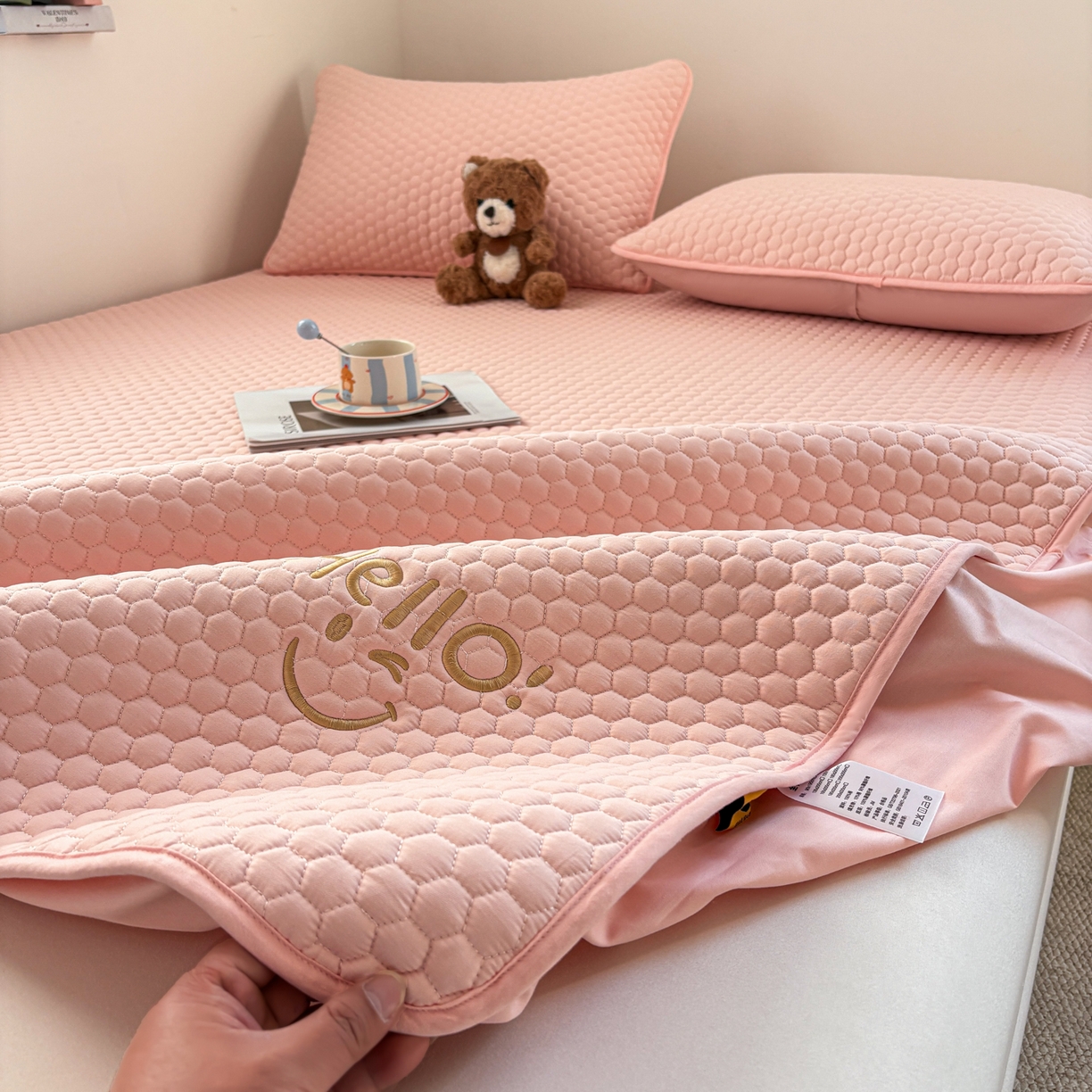 91家纺网 家纺一手货源 找家纺 居眠 2026新款微笑全棉夹棉单床笠床笠单件 微笑-粉色