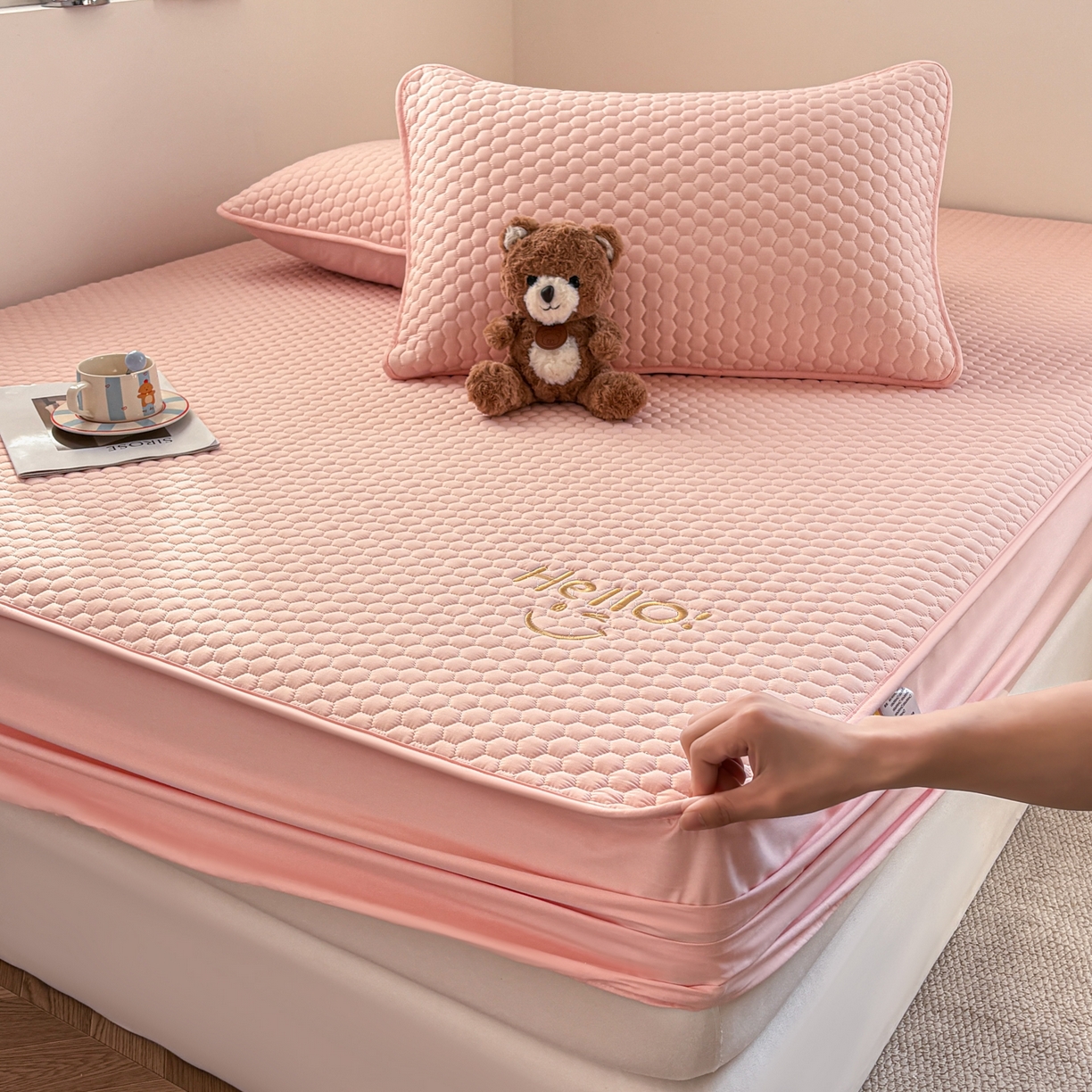 91家纺网 家纺一手货源 找家纺 居眠 2026新款微笑全棉夹棉单床笠床笠单件 微笑-粉色