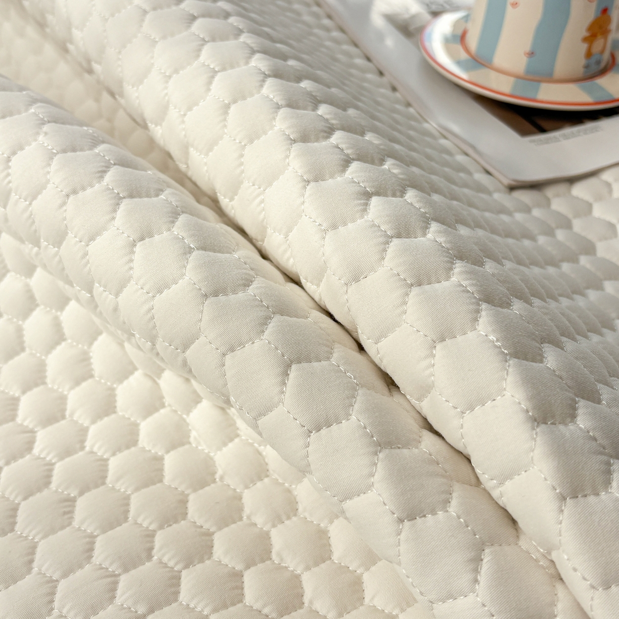 91家纺网 家纺一手货源 找家纺 居眠 2026新款微笑全棉夹棉单床笠床笠单件 微笑-白色