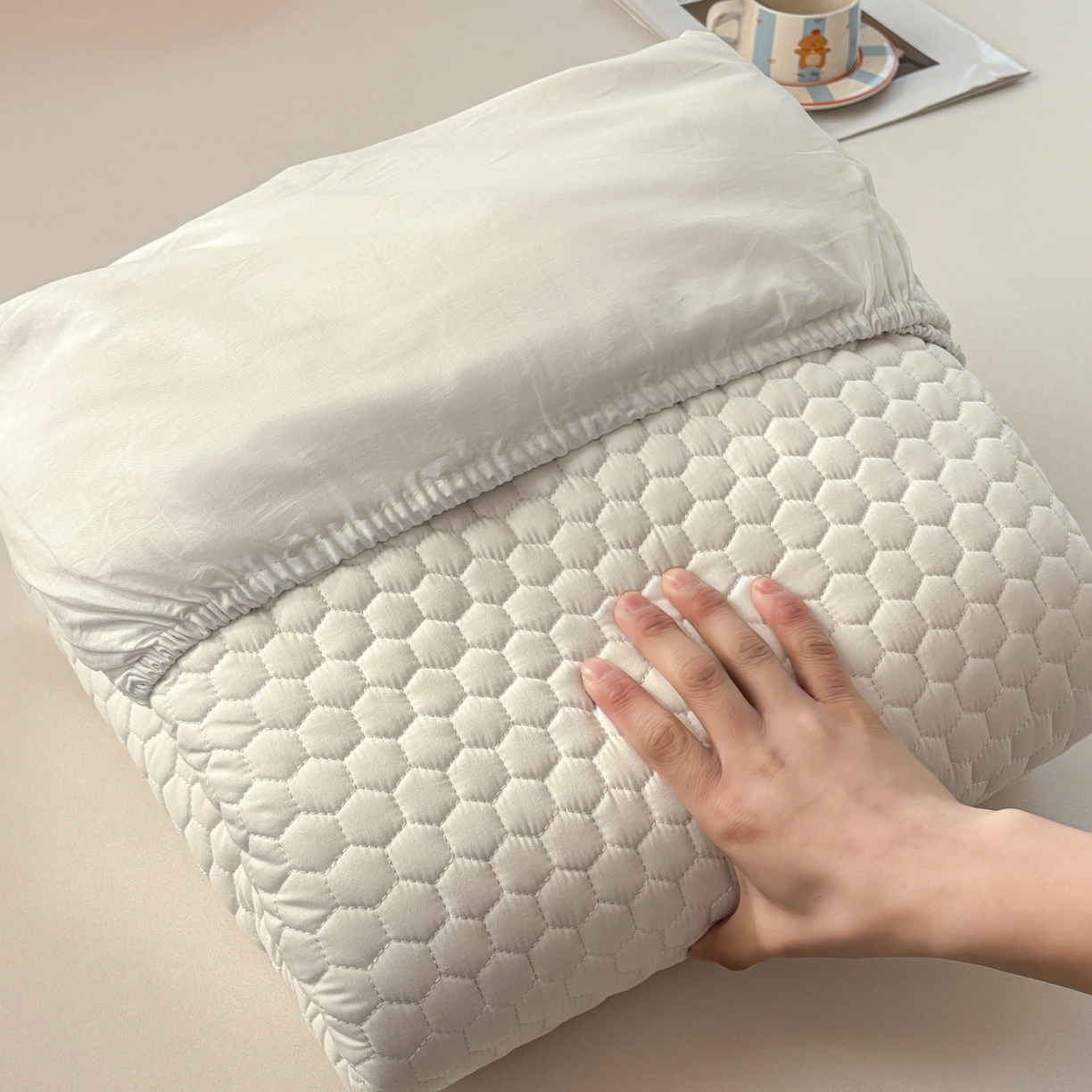 91家纺网 家纺一手货源 找家纺 居眠 2026新款微笑全棉夹棉单床笠床笠单件 微笑-白色