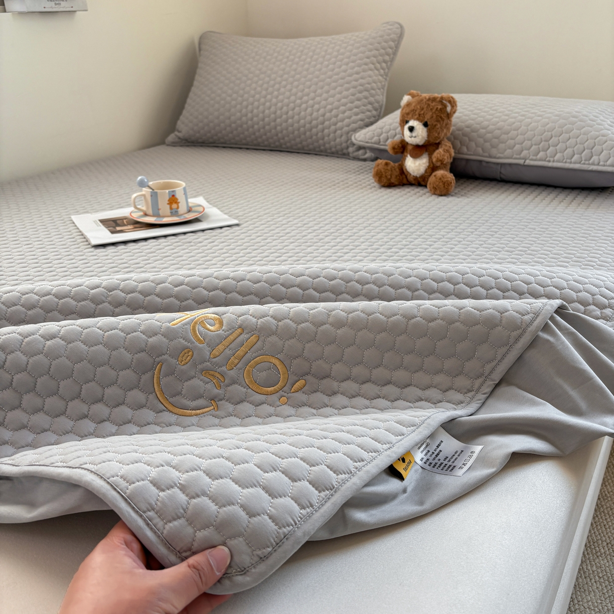 91家纺网 家纺一手货源 找家纺 居眠 2026新款微笑全棉夹棉单床笠床笠单件 微笑-灰色