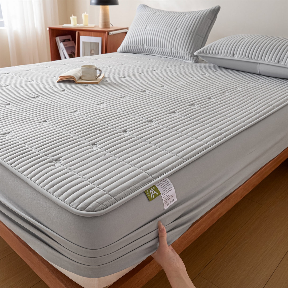 91家纺网 家纺一手货源 找家纺 居眠 2026新款三叶草刺绣棉花防水单床笠床笠单件 三叶草-灰