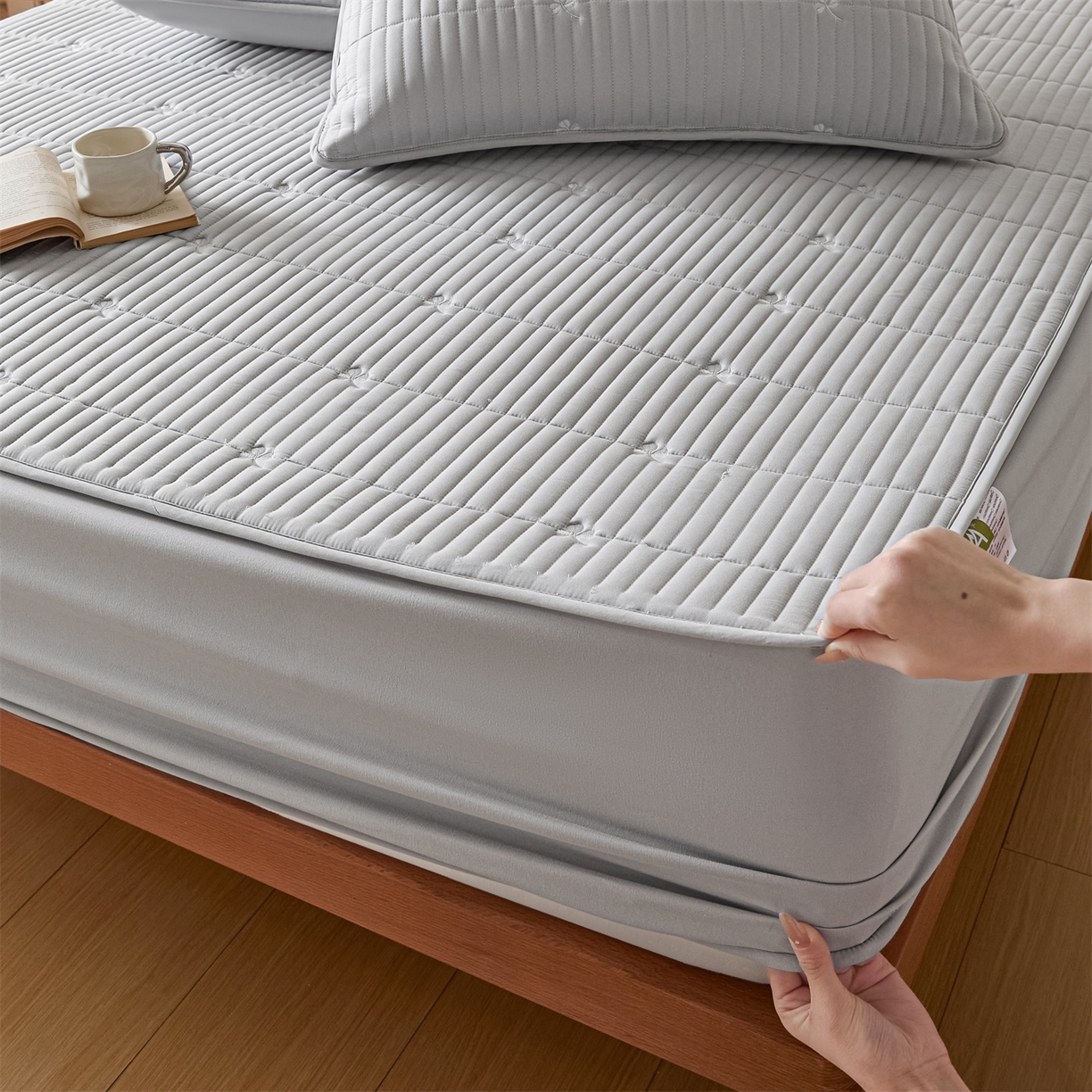 91家纺网 家纺一手货源 找家纺 居眠 2026新款三叶草刺绣棉花防水单床笠床笠单件 三叶草-灰