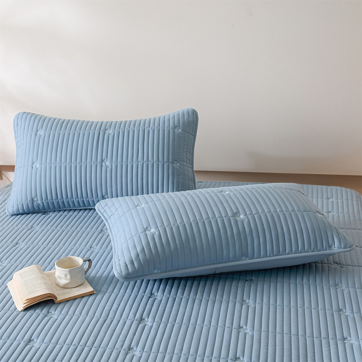 91家纺网 家纺一手货源 找家纺 居眠 2026新款三叶草刺绣棉花防水单床笠床笠单件 三叶草-蓝