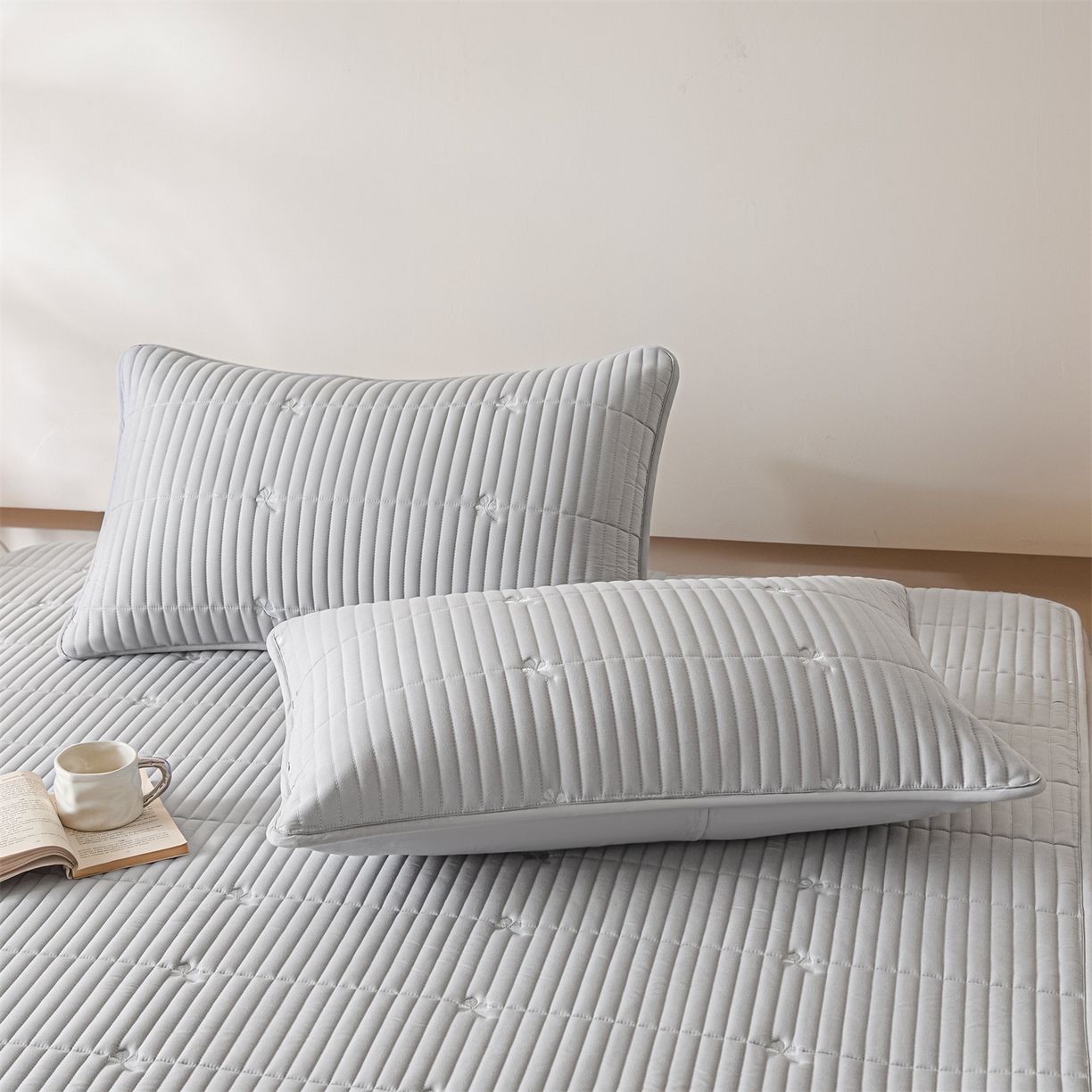 91家纺网 家纺一手货源 找家纺 居眠 2026新款三叶草刺绣棉花防水单床笠床笠单件 三叶草-灰