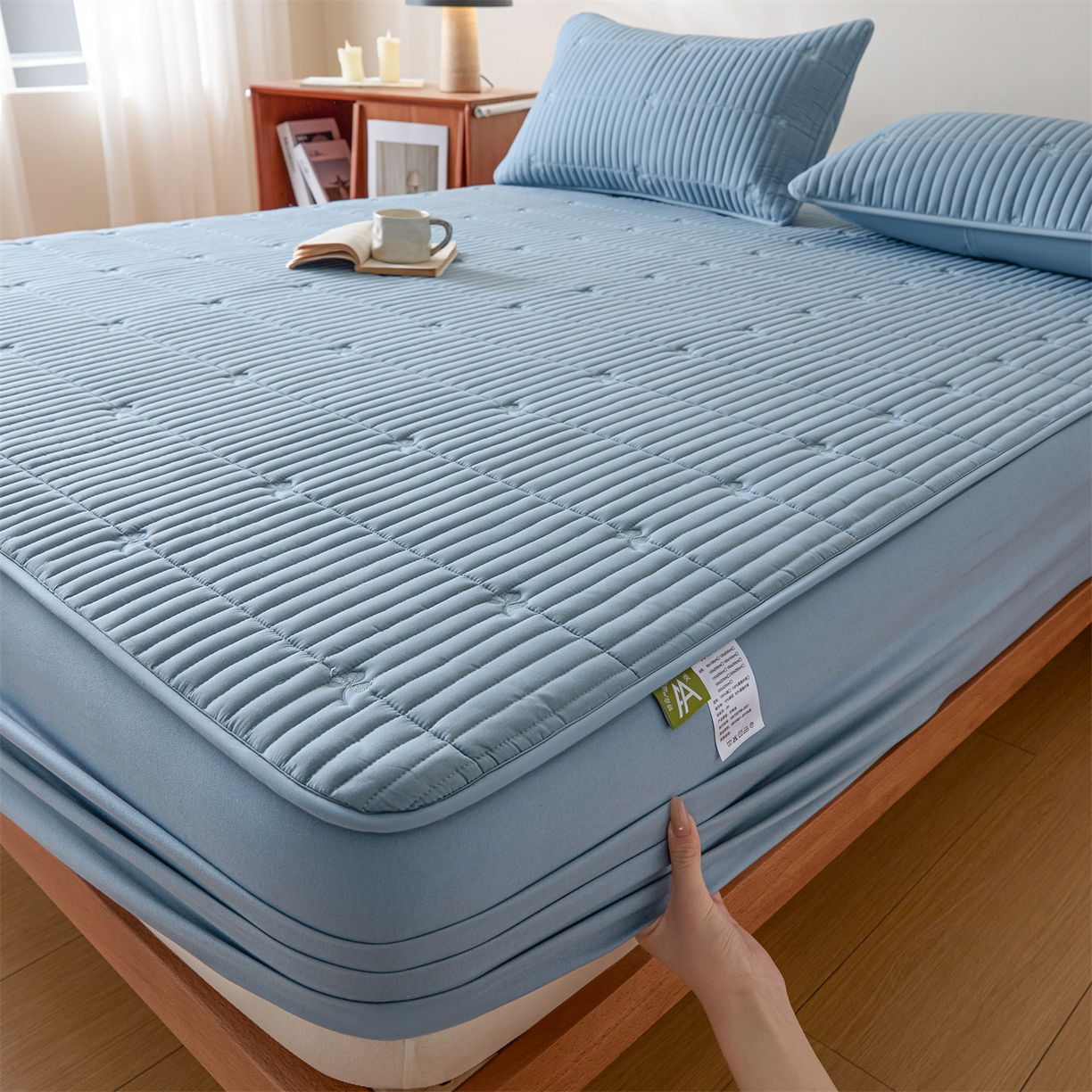 91家纺网 家纺一手货源 找家纺 居眠 2026新款三叶草刺绣棉花防水单床笠床笠单件 三叶草-蓝