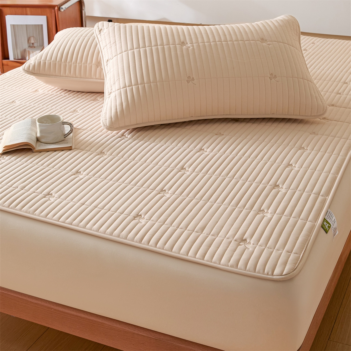 91家纺网 家纺一手货源 找家纺 居眠 2026新款三叶草刺绣棉花防水单床笠床笠单件 三叶草-卡