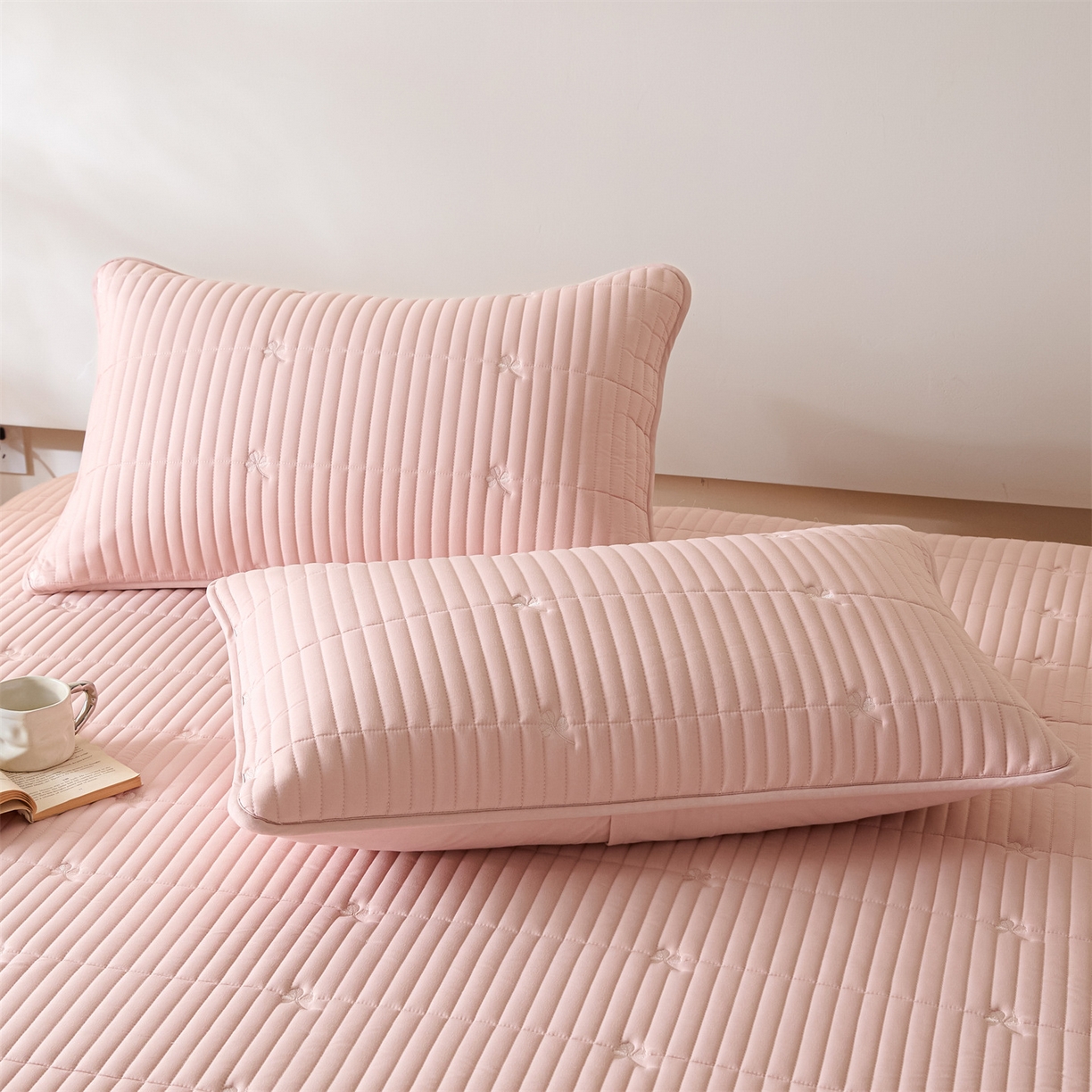 91家纺网 家纺一手货源 找家纺 居眠 2026新款三叶草刺绣棉花防水单床笠床笠单件 三叶草-粉