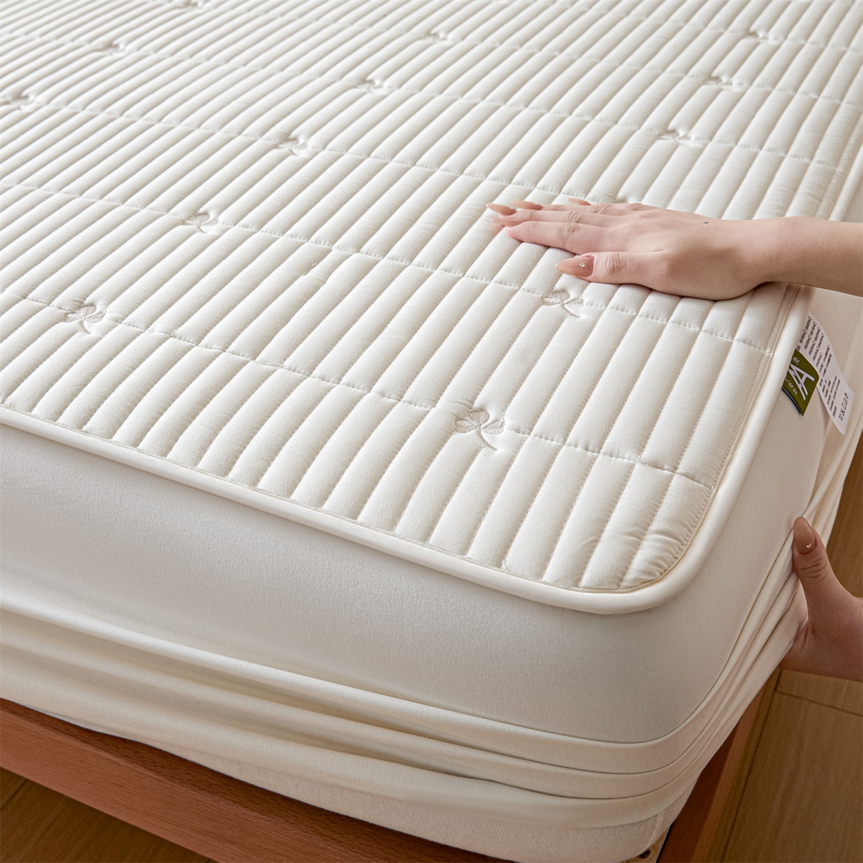 91家纺网 家纺一手货源 找家纺 居眠 2026新款三叶草刺绣棉花防水单床笠床笠单件 三叶草-白