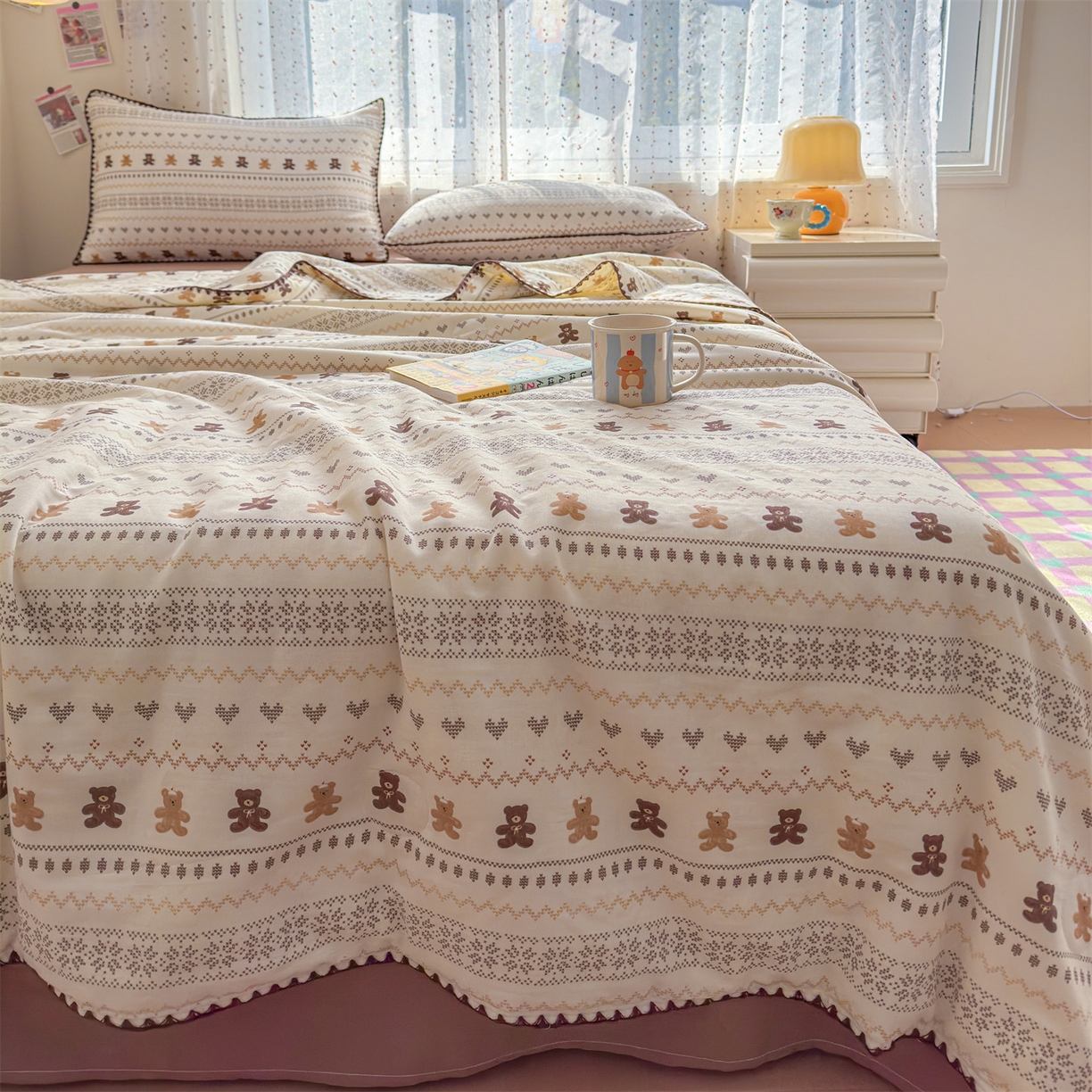 91家纺网 家纺一手货源 找家纺 被窝家纺 2026春夏新款贝壳边全棉双层纱大豆夏凉被空调被夏被四件套 费尔岛小熊