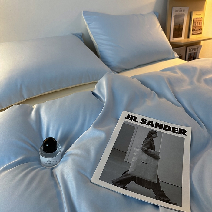 91家纺网 家纺一手货源 找家纺 缦绣阁家纺  2026新款夏季轻奢水洗冰丝四件套真丝简约纯色被罩被套学生宿舍三件套-洛可可系列 洛可可-天空兰+芝士