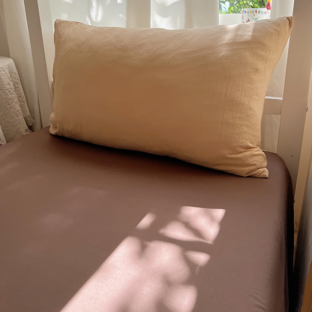 91家纺网 家纺一手货源 找家纺 缦绣阁家纺 2026新款亲肤水洗棉纯色四件套床单被罩被套单件学生宿舍上下铺单人三件套 浅驼深咖