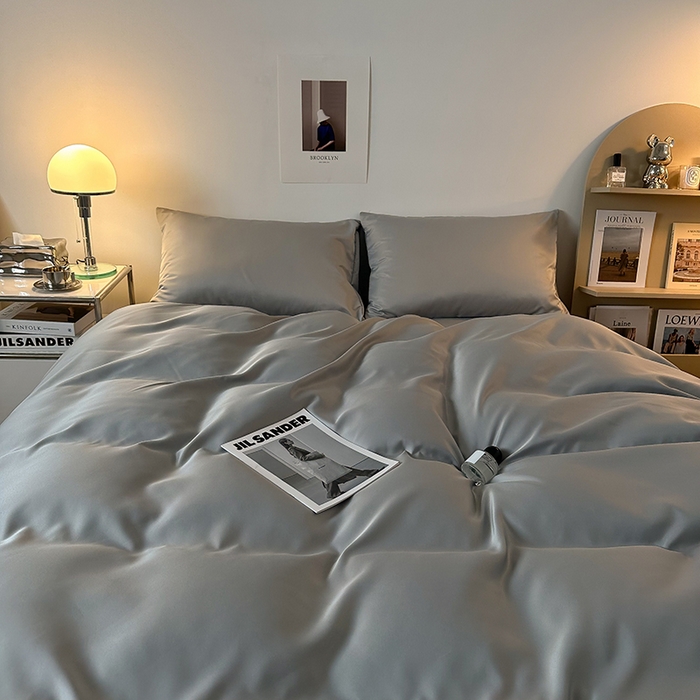 91家纺网 家纺一手货源 找家纺 缦绣阁家纺  2026新款夏季轻奢水洗冰丝四件套真丝简约纯色被罩被套学生宿舍三件套-洛可可系列 洛可可-银灰