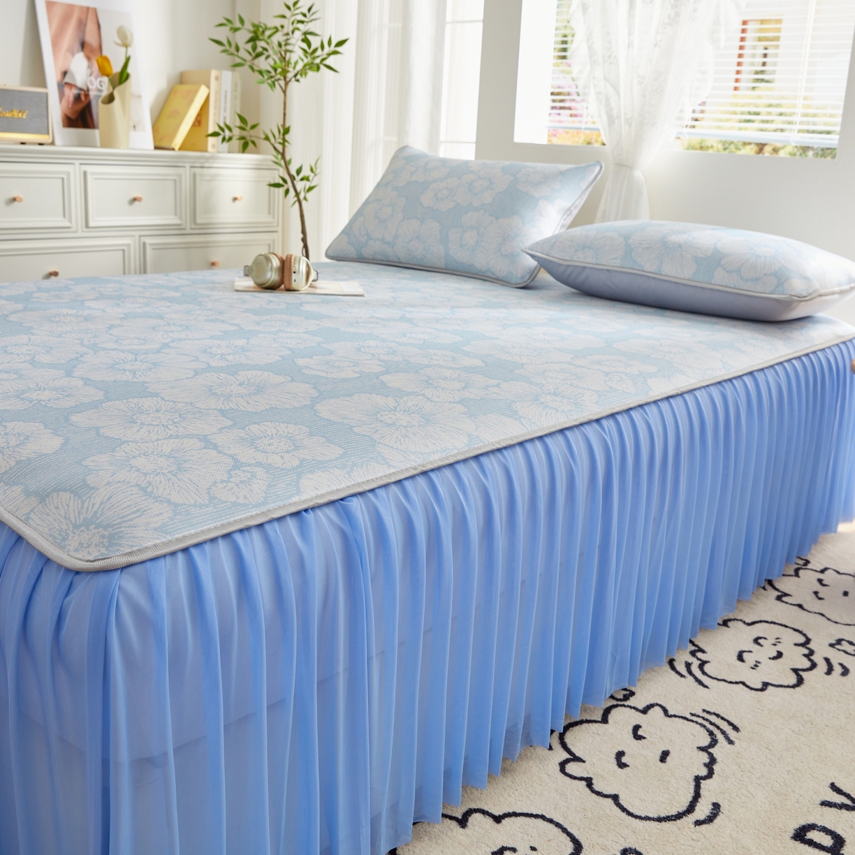 91家纺网 家纺一手货源 找家纺 优莱床垫 2026新款冰丝复合抗菌凉席床裙款 蓝茵大花凉席床裙