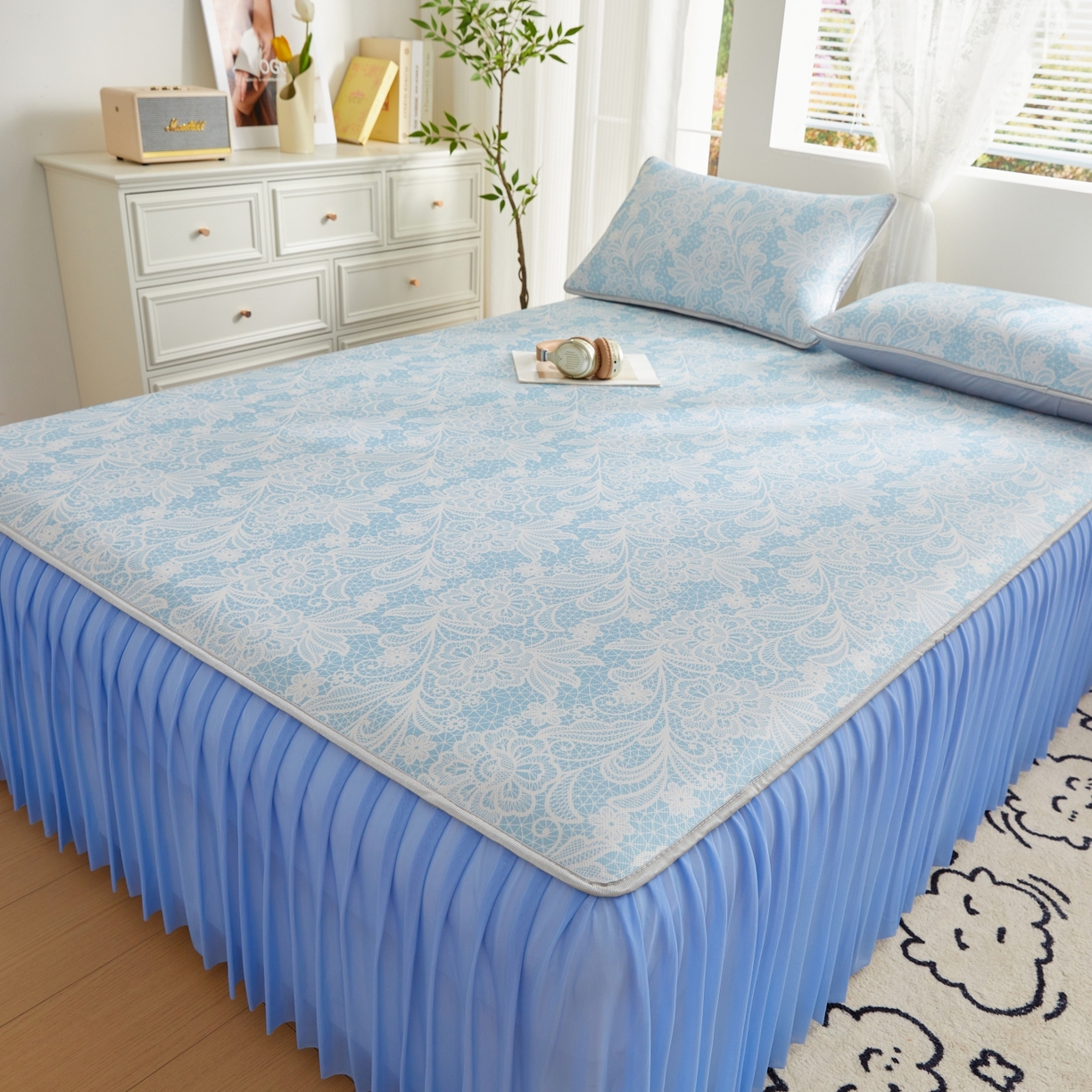 91家纺网 家纺一手货源 找家纺 优莱床垫 2026新款冰丝复合抗菌凉席床裙款 清羽冰蓝凉席床裙