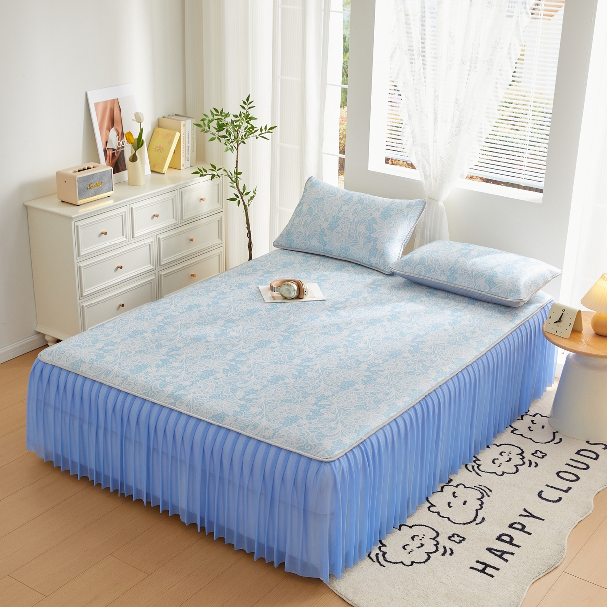 91家纺网 家纺一手货源 找家纺 优莱床垫 2026新款冰丝复合抗菌凉席床裙款 清羽冰蓝凉席床裙