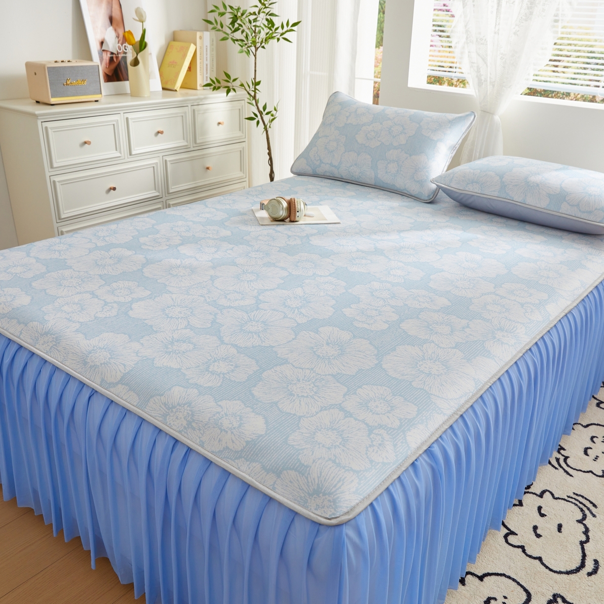 91家纺网 家纺一手货源 找家纺 优莱床垫 2026新款冰丝复合抗菌凉席床裙款 蓝茵大花凉席床裙