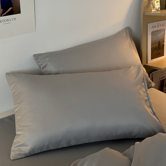 91家纺网 家纺一手货源 找家纺 缦绣阁家纺  2026新款夏季轻奢水洗冰丝四件套真丝简约纯色被罩被套学生宿舍三件套-洛可可系列 洛可可-银灰