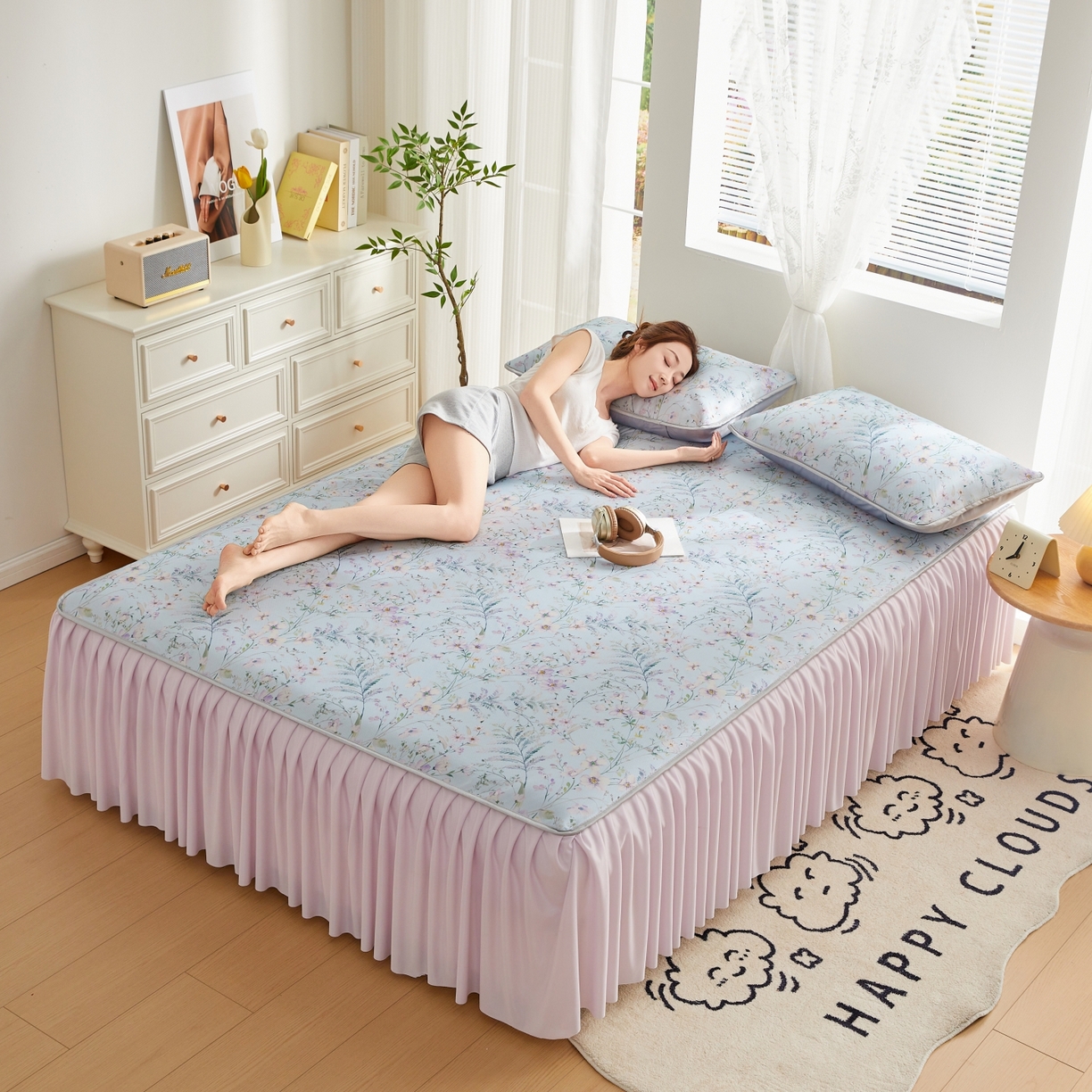 91家纺网 家纺一手货源 找家纺 优莱床垫 2026新款冰丝复合抗菌凉席床裙款 粉黛碎花凉席床裙