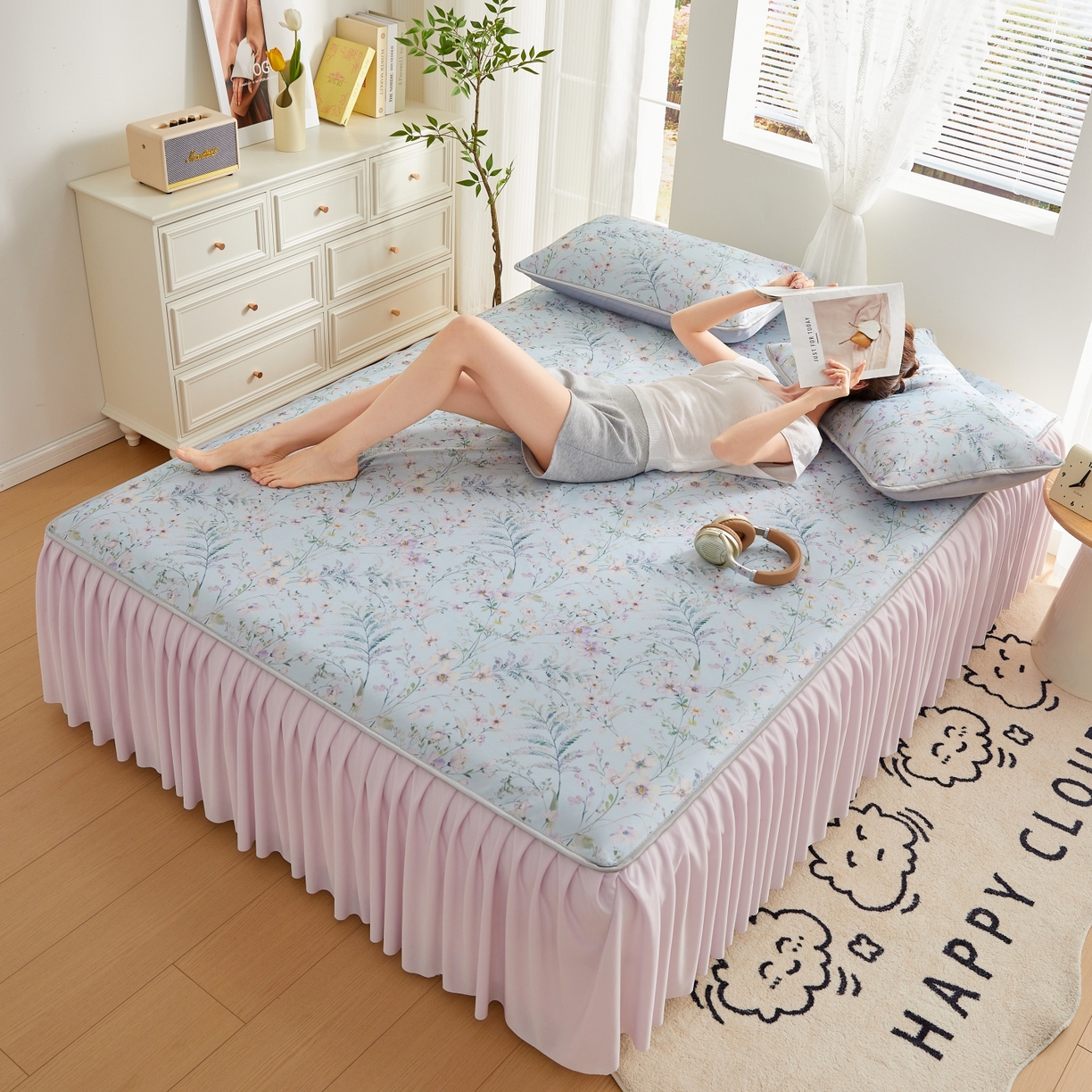 91家纺网 家纺一手货源 找家纺 优莱床垫 2026新款冰丝复合抗菌凉席床裙款 粉黛碎花凉席床裙