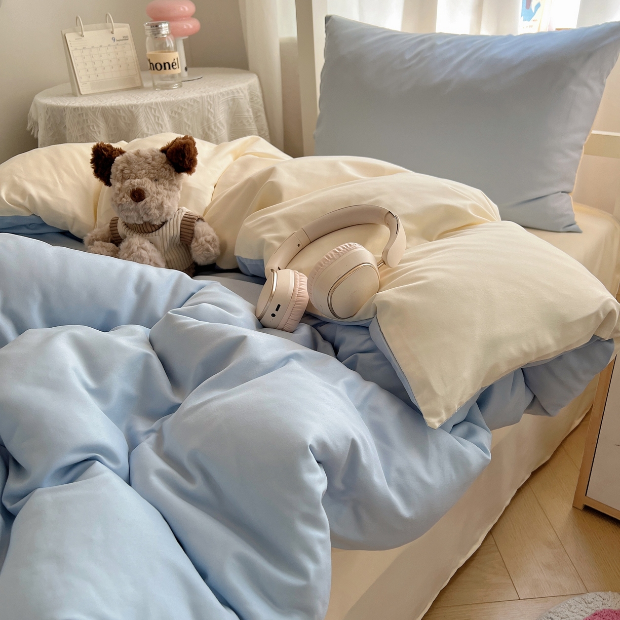 91家纺网 家纺一手货源 找家纺 缦绣阁家纺 2026新款亲肤水洗棉纯色四件套床单被罩被套单件学生宿舍上下铺单人三件套 天空兰芝士