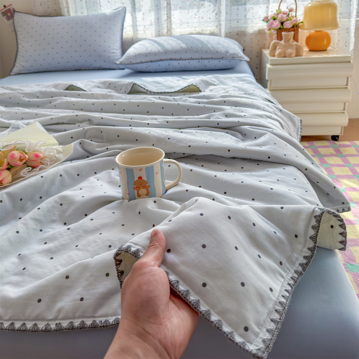 91家纺网 家纺一手货源 找家纺 被窝家纺 2026春夏新款贝壳边全棉双层纱大豆夏凉被空调被夏被四件套 蓝色泡泡