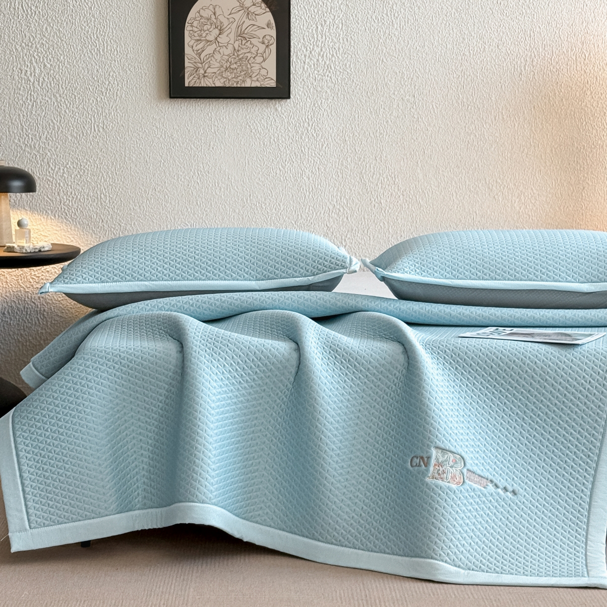 91家纺网 家纺一手货源 找家纺 鑫姿席业 2026新款A类PE凉感抗菌席凉席席子-几何花静系列 几何花境-蓝（床垫款）