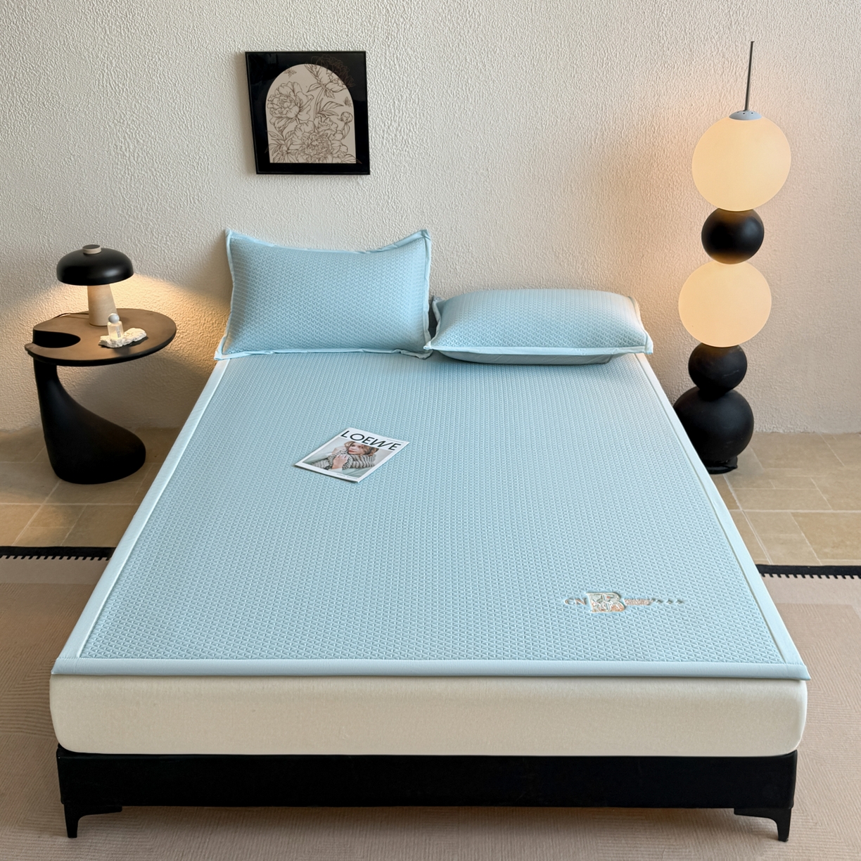 91家纺网 家纺一手货源 找家纺 鑫姿席业 2026新款A类PE凉感抗菌席凉席席子-几何花静系列 几何花境-蓝（床垫款）