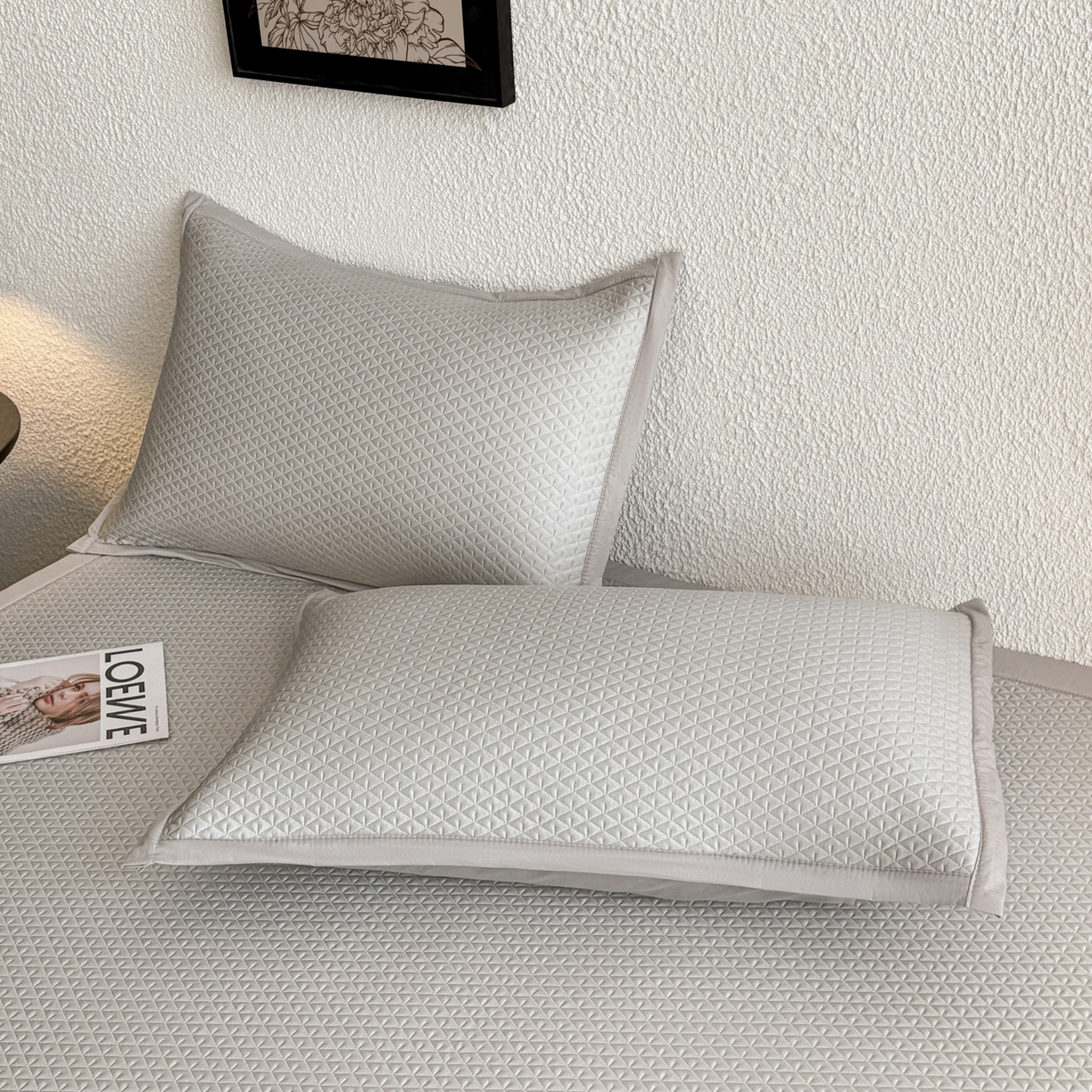 91家纺网 家纺一手货源 找家纺 鑫姿席业 2026新款A类PE凉感抗菌席凉席席子-几何花静系列 几何花境-灰（床垫款）