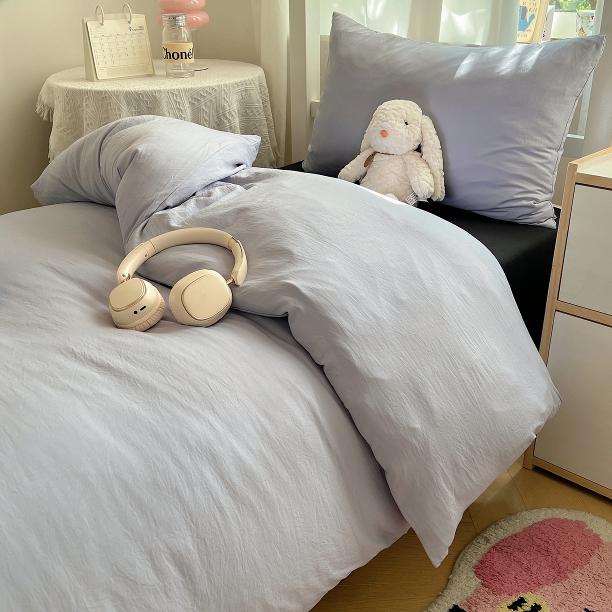 91家纺网 家纺一手货源 找家纺 缦绣阁家纺 2026新款亲肤水洗棉纯色四件套床单被罩被套单件学生宿舍上下铺单人三件套 雅紫酷黑